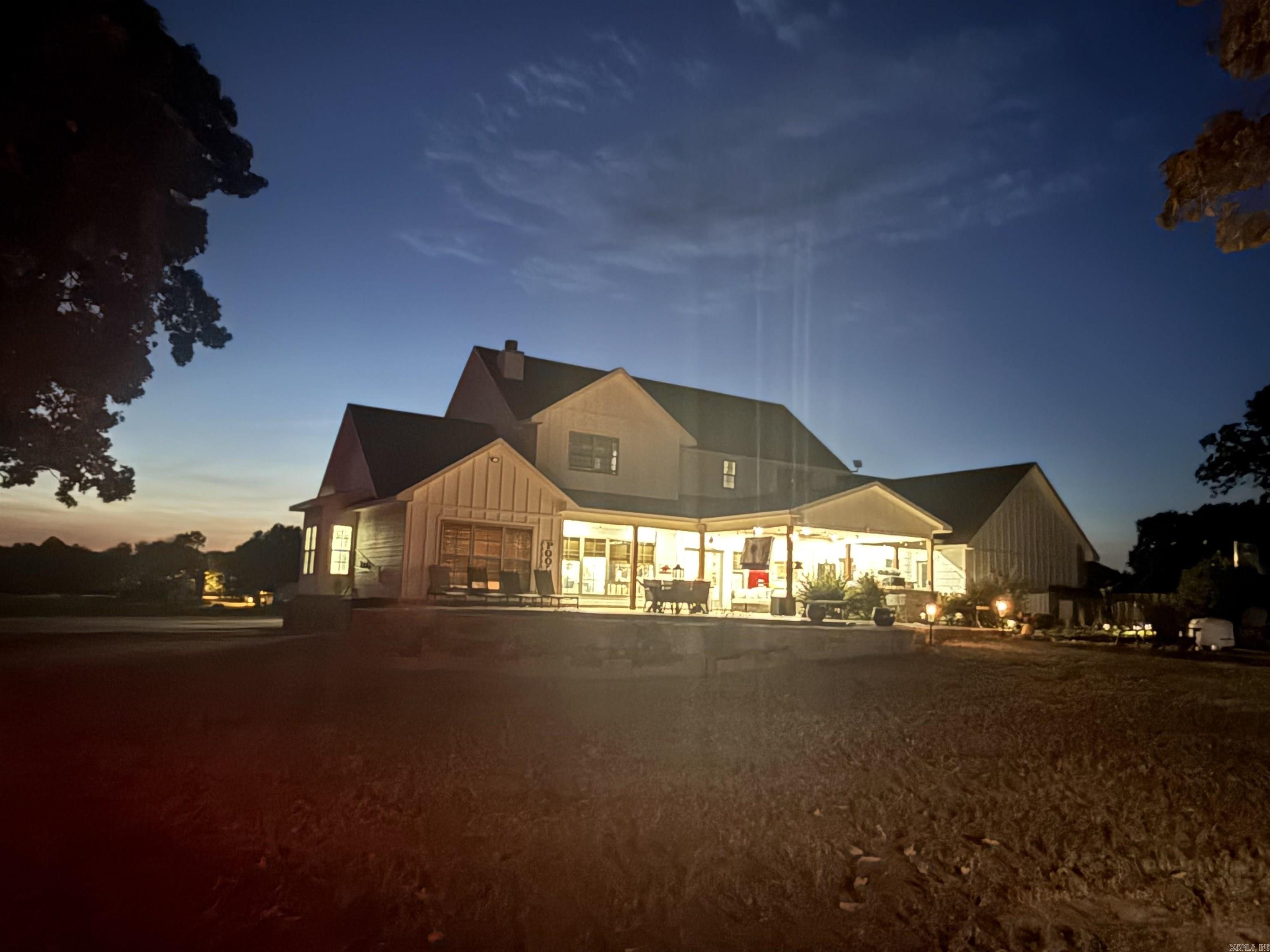 549 S Wiggins Dr Paris, AR 72855