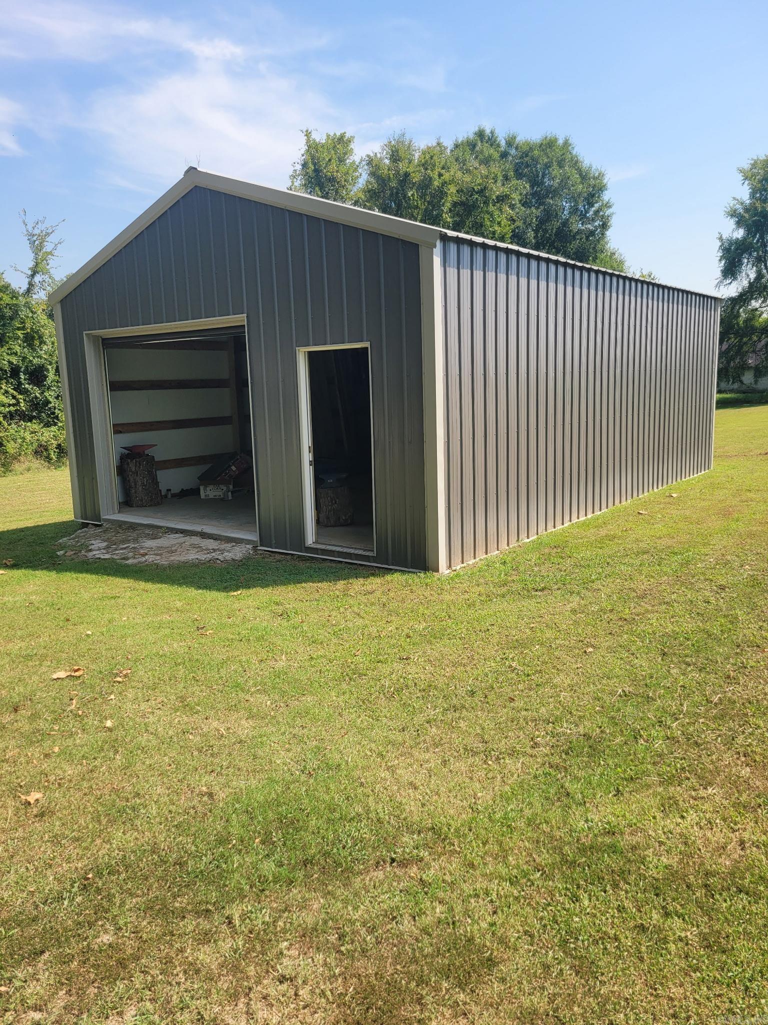 7570 Market  Dover, AR