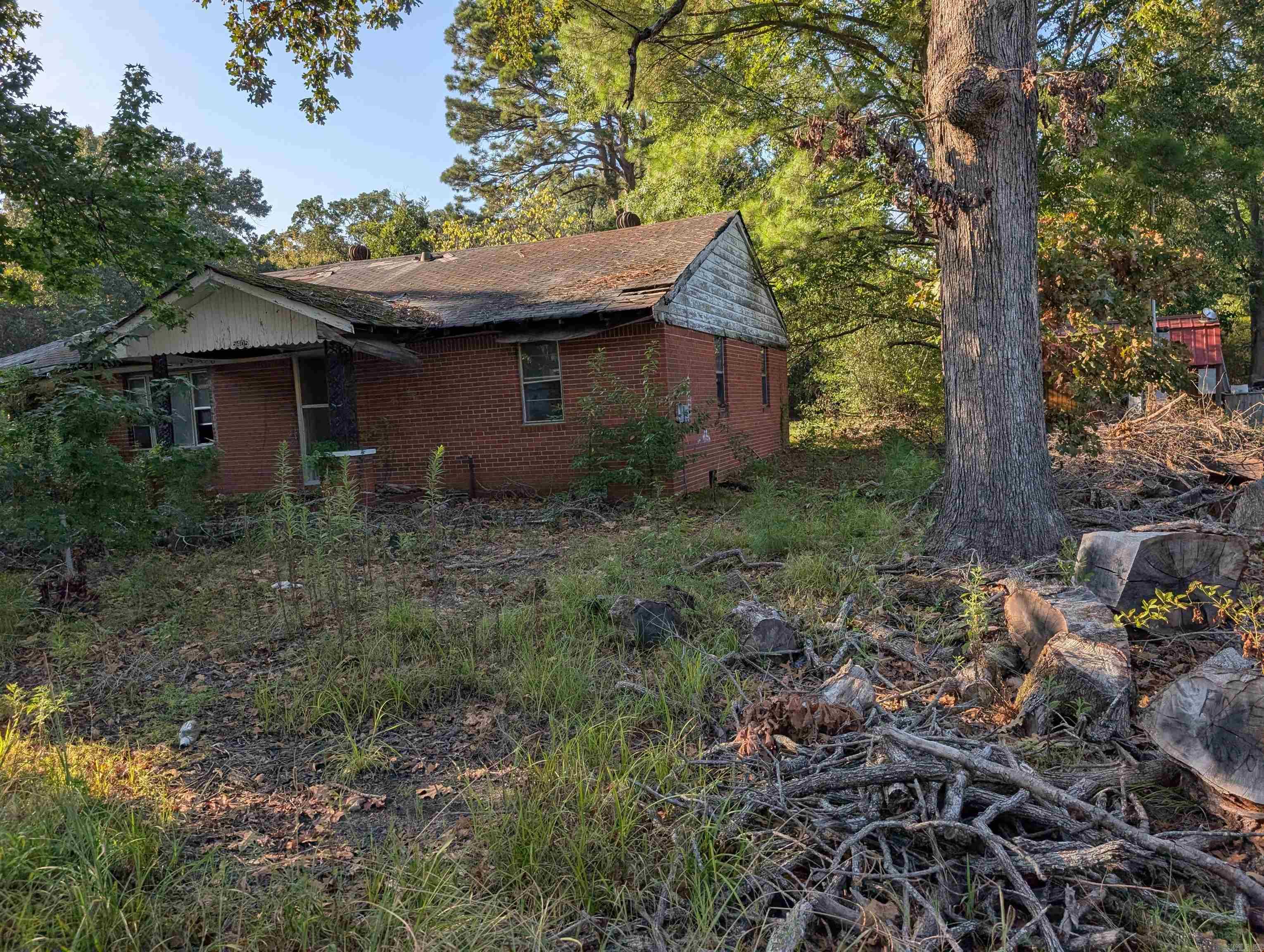 5405 W Jones  White Hall, AR