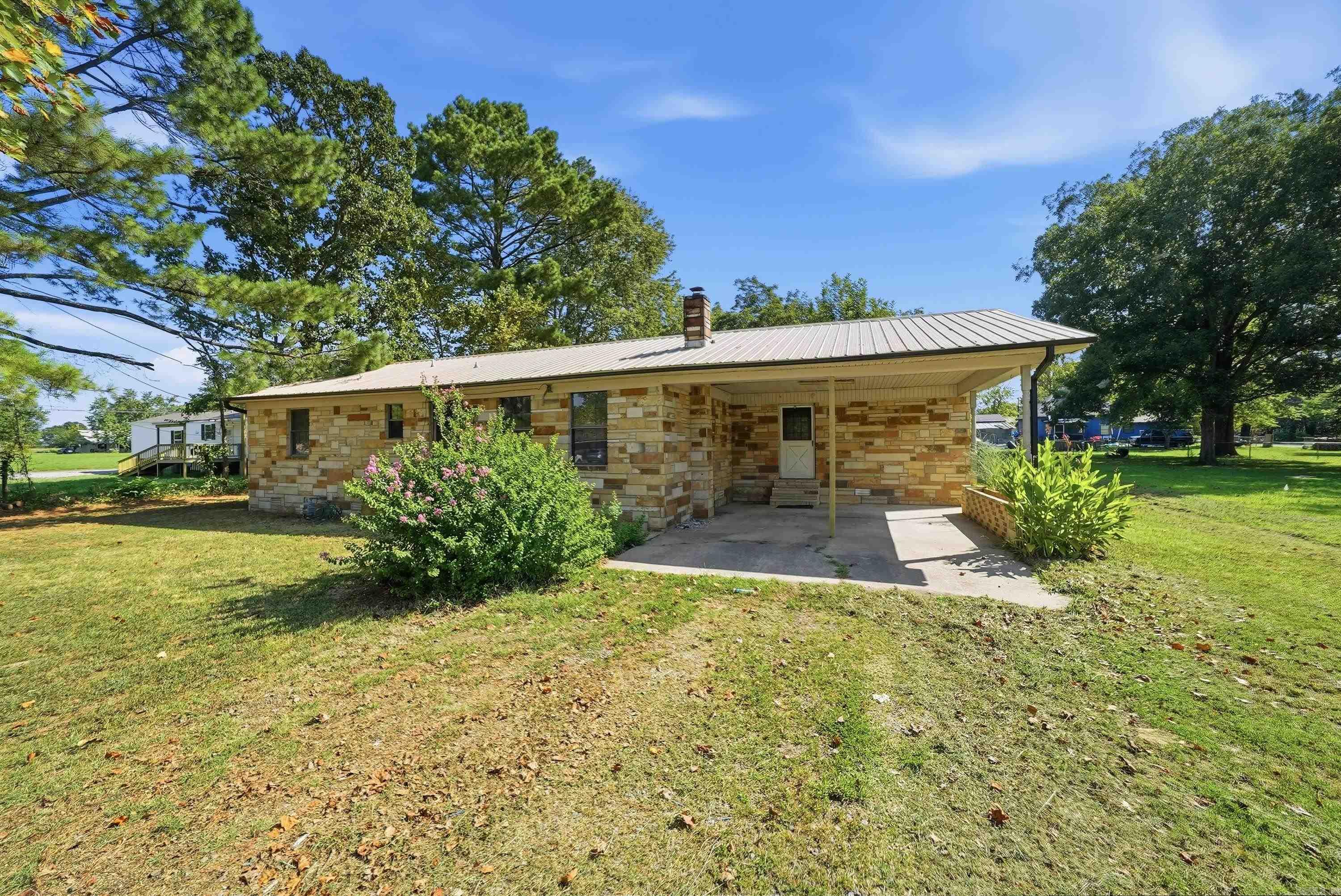 906 2nd  Pangburn, AR