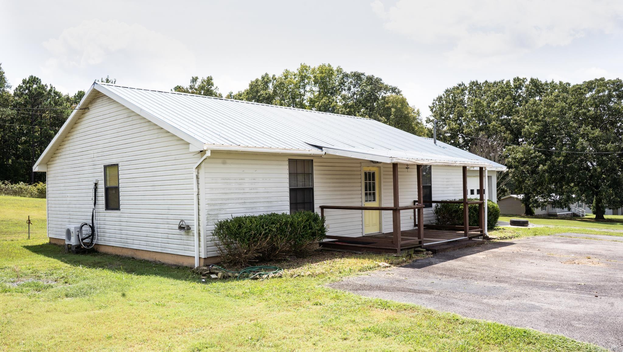 13402 E Hwy 16  Shirley, AR