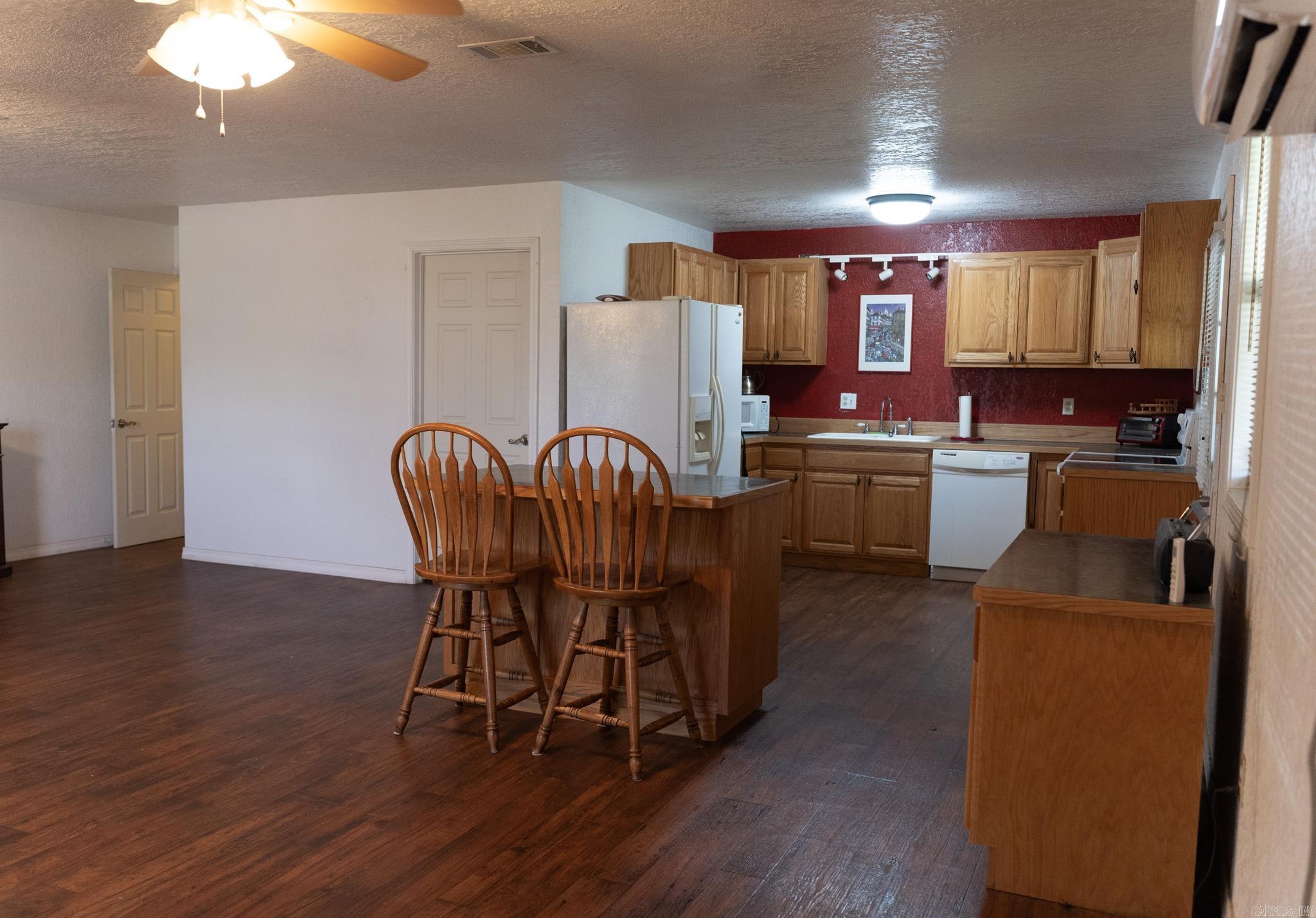 13402 E Hwy 16  Shirley, AR