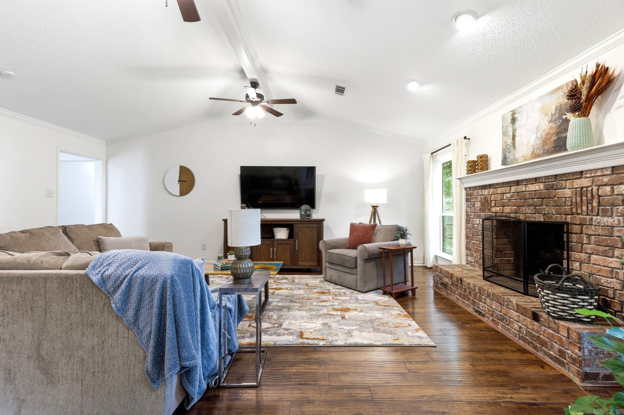 2521 Hickorynut Court Little Rock, AR 72211