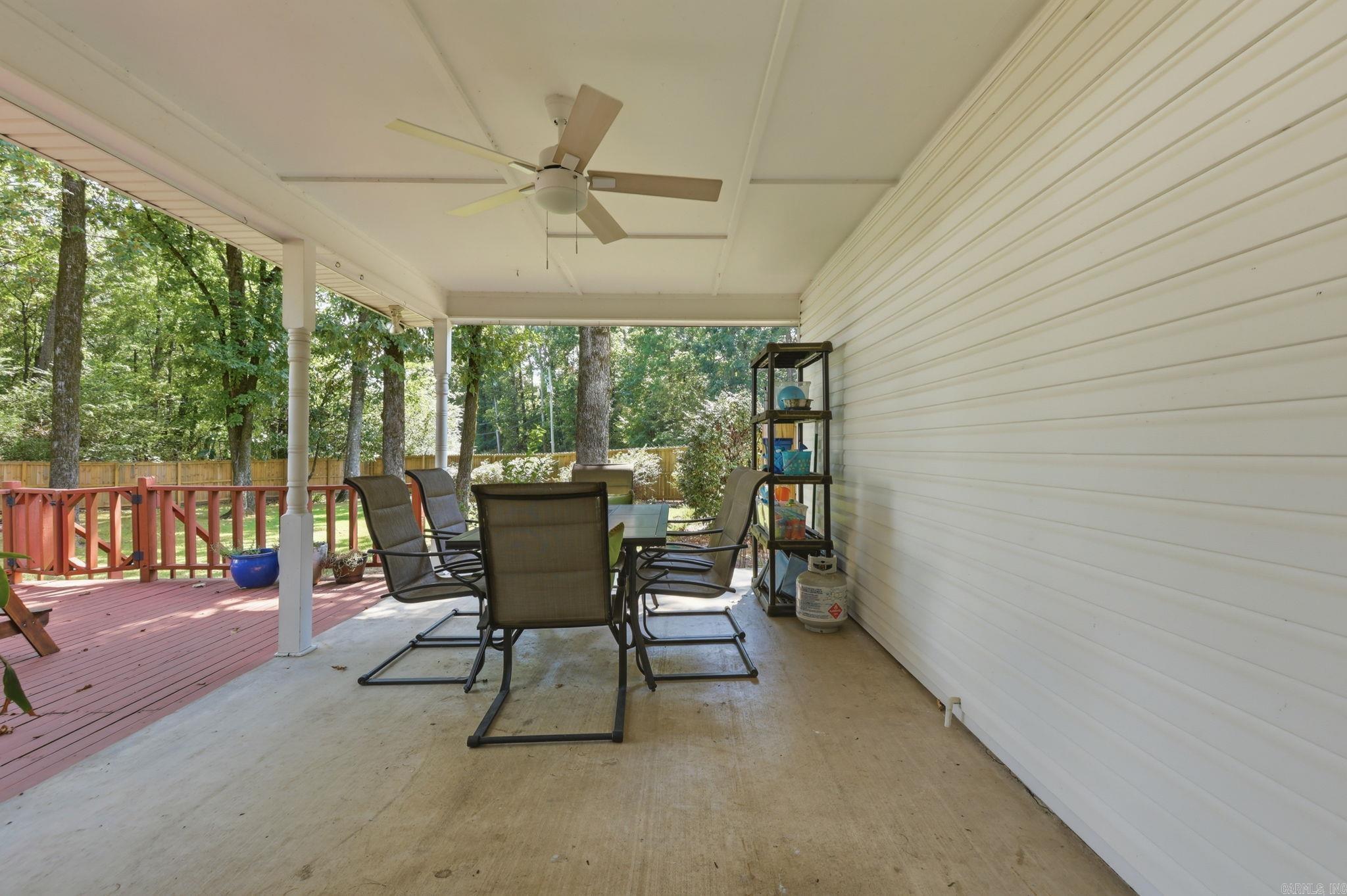 2521 Hickorynut Court Little Rock, AR 72211