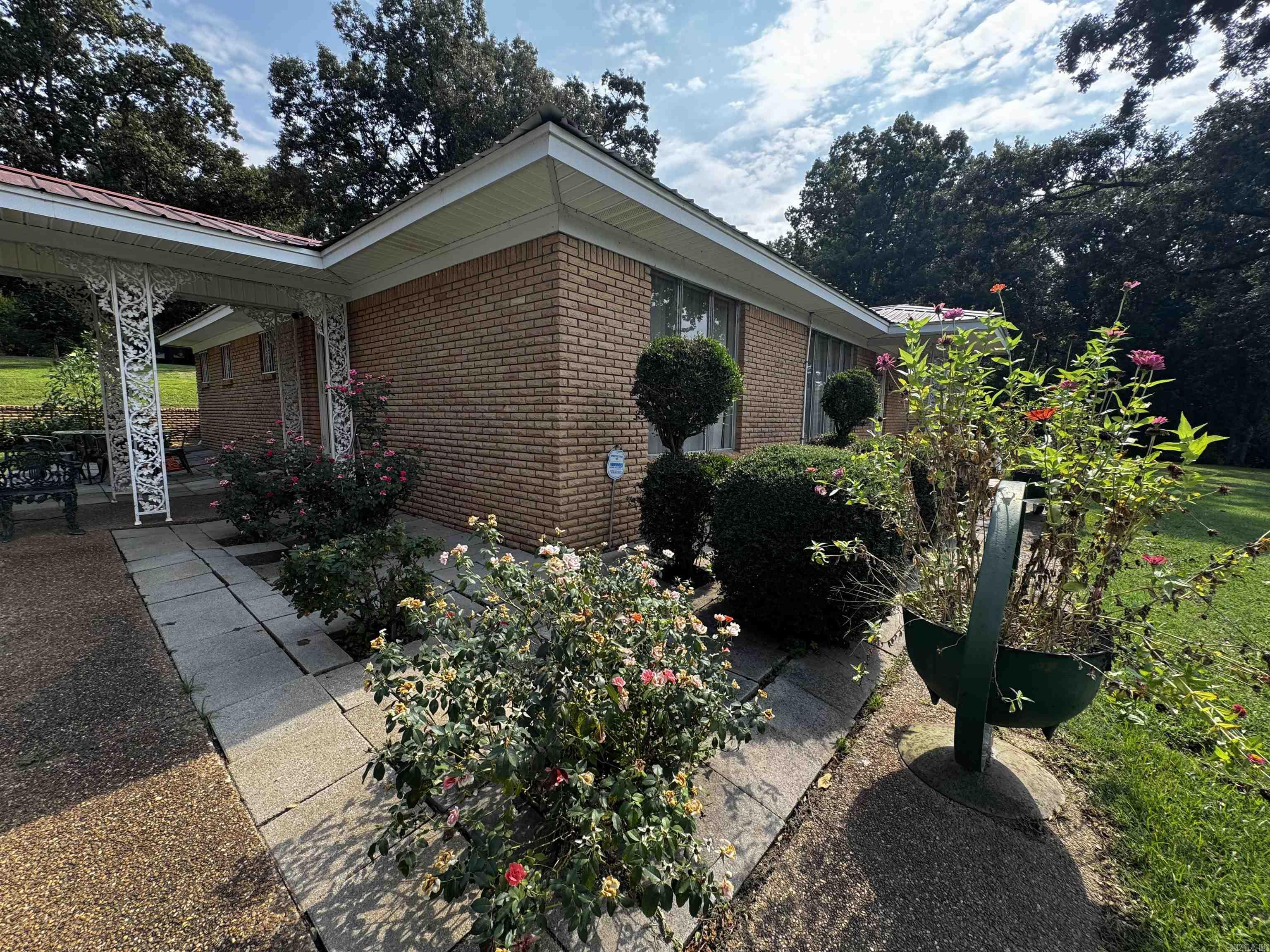 2407 E Broadway  Forrest City, AR