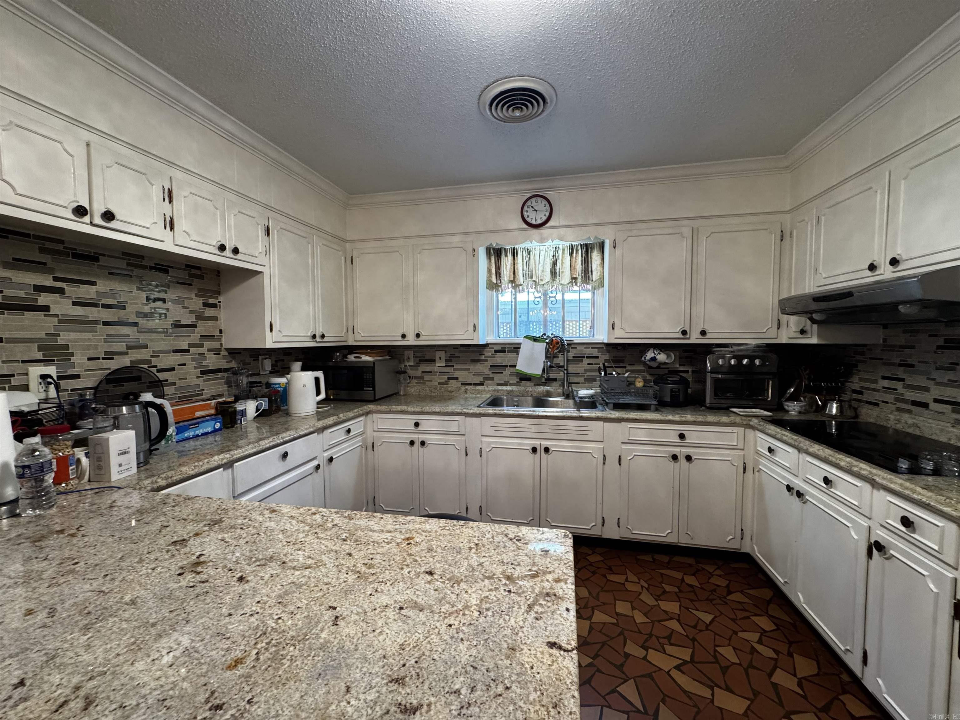 2407 E Broadway  Forrest City, AR