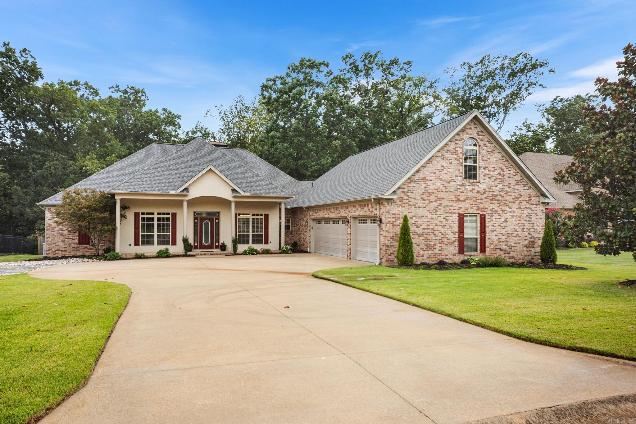 212 Seminole Ln Lane — exterior