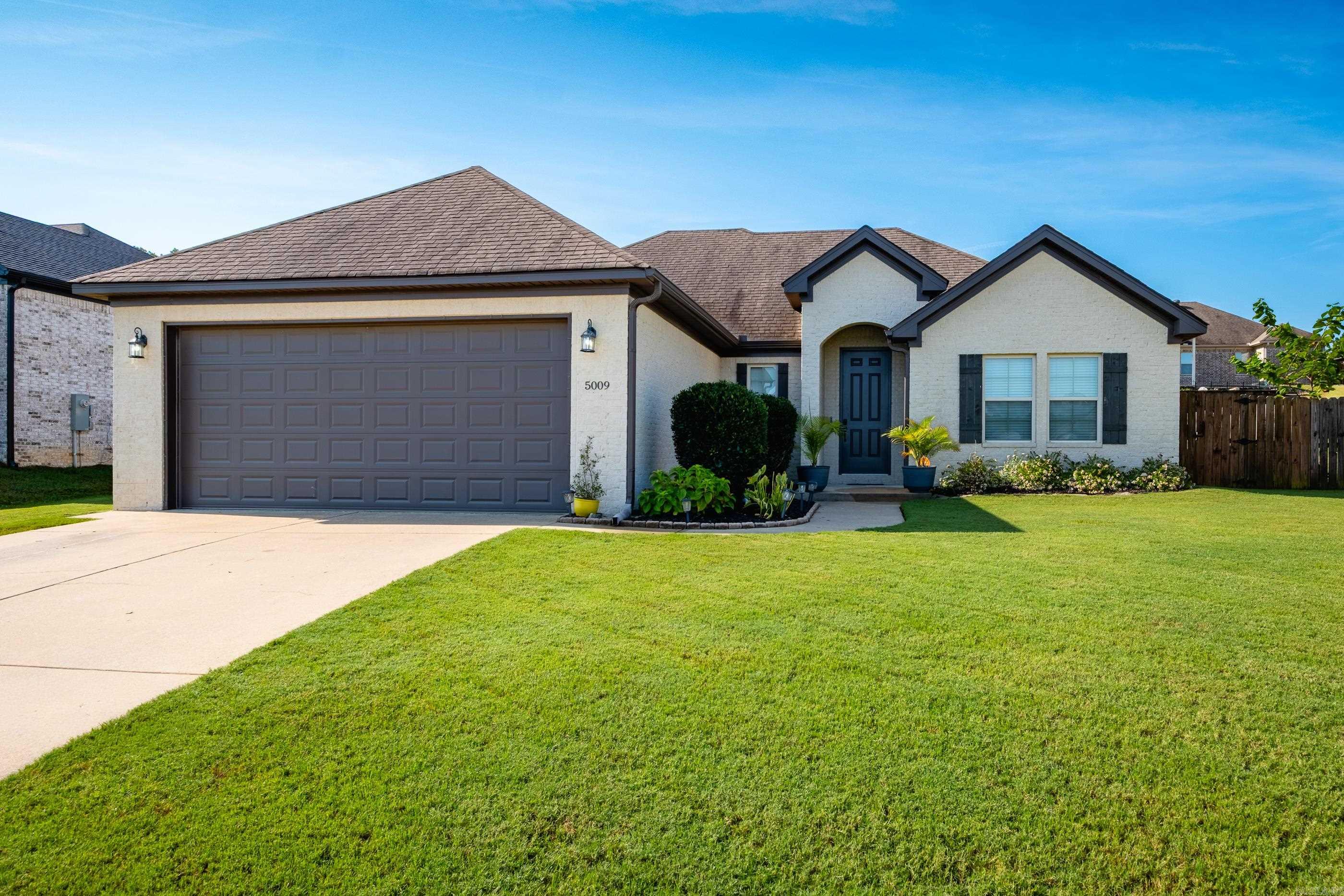 5009  Clover Brook Drive  Bryant, AR