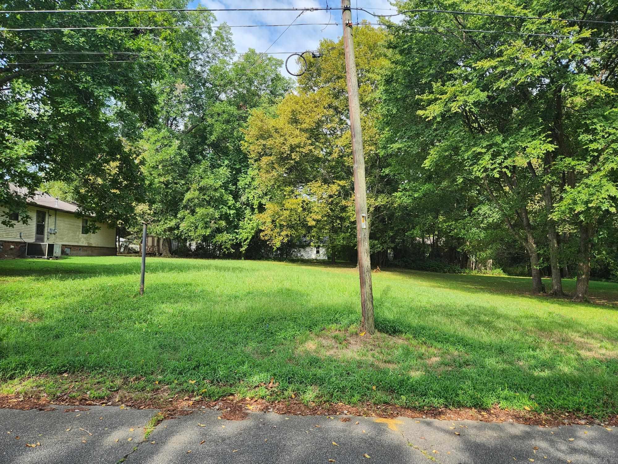 Main — photo 2