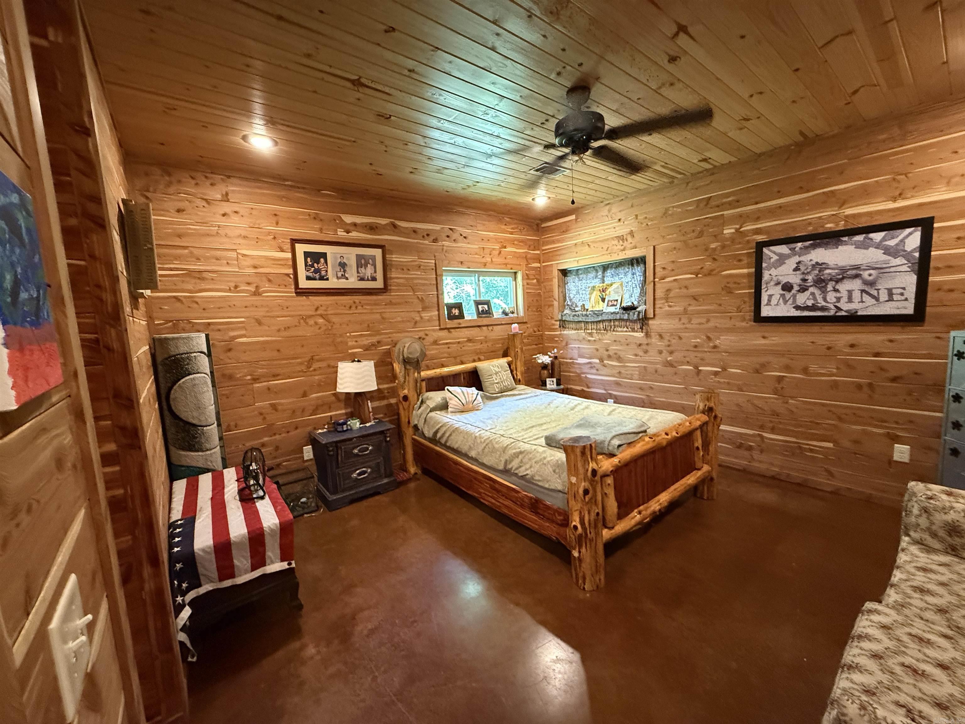 2948 Riverbend Road