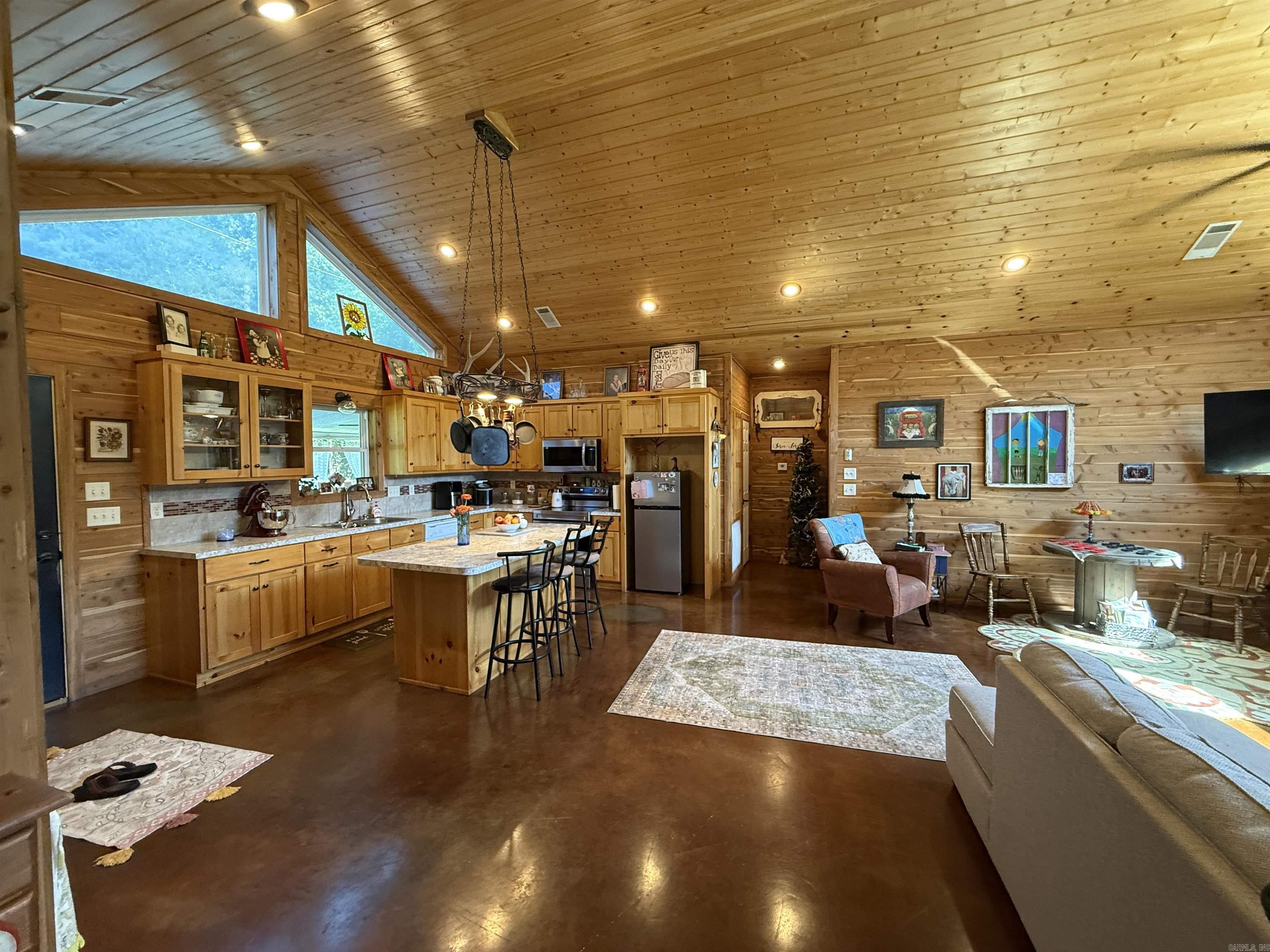 2948 Riverbend Road