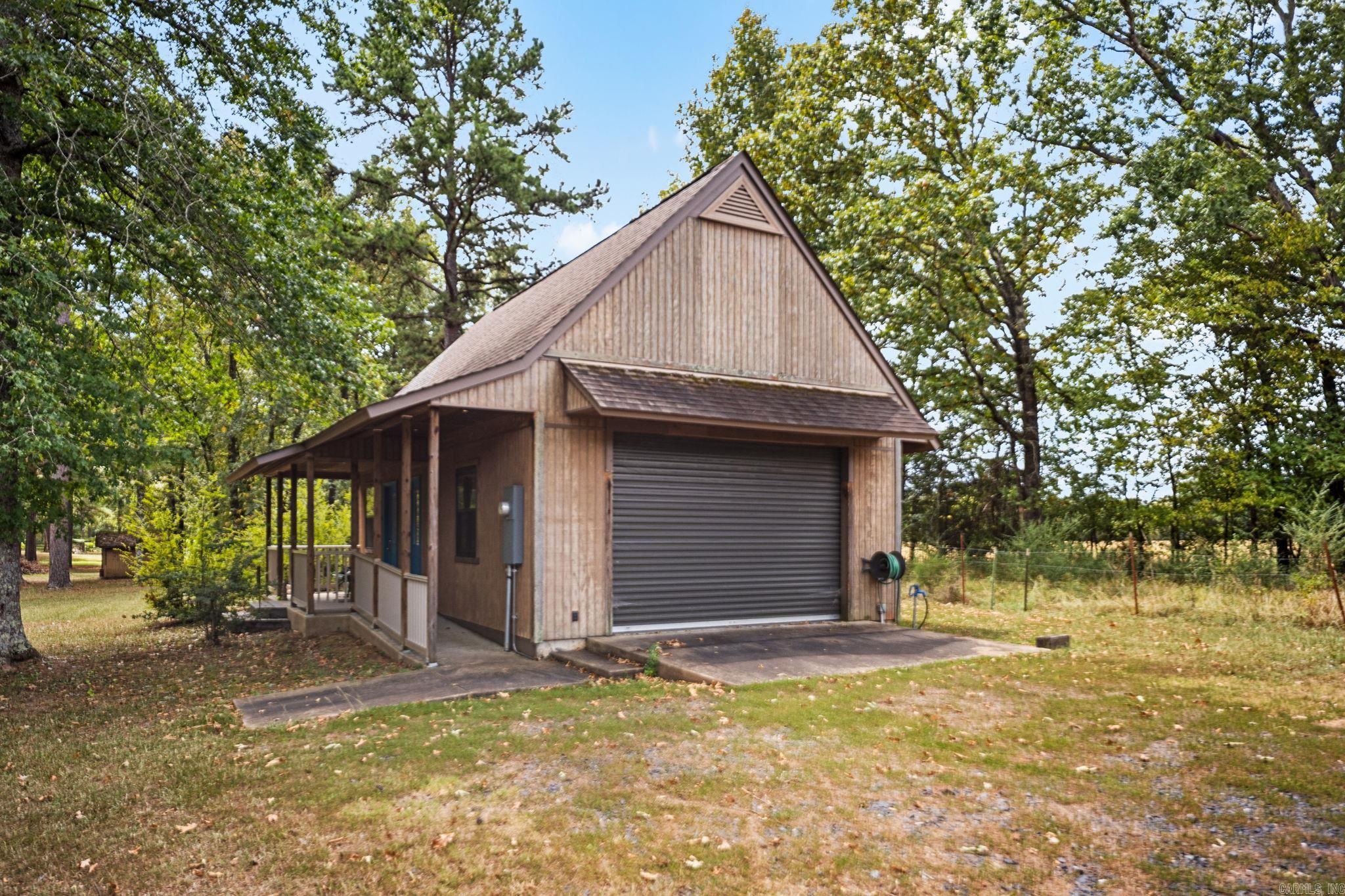 13717 Bringle Creek Road Bigelow, AR 72016