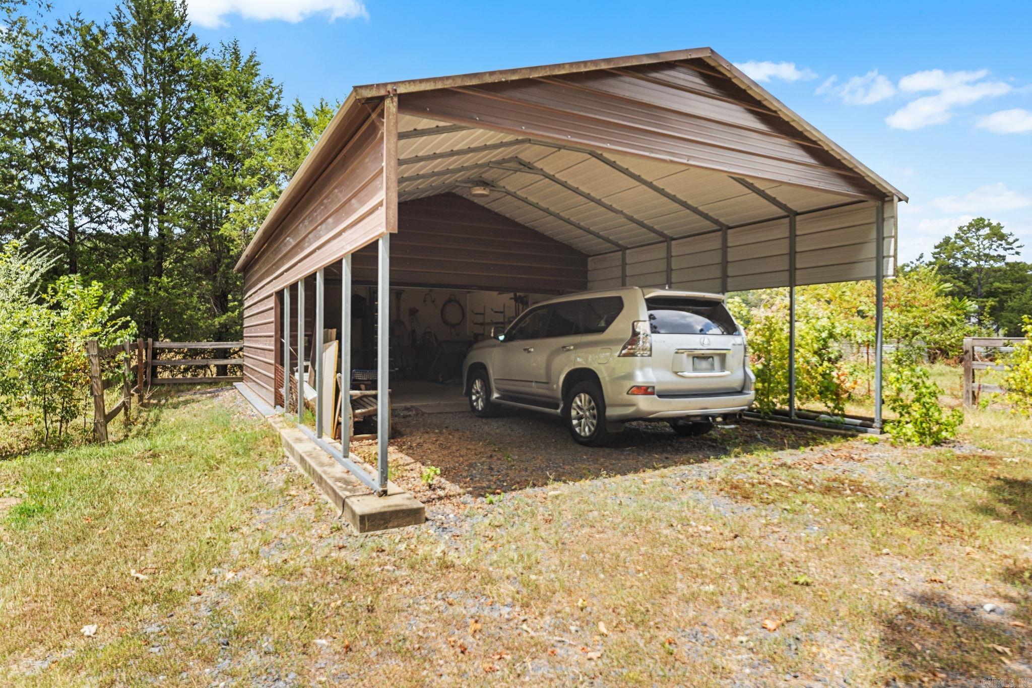 13717 Bringle Creek Road Bigelow, AR 72016