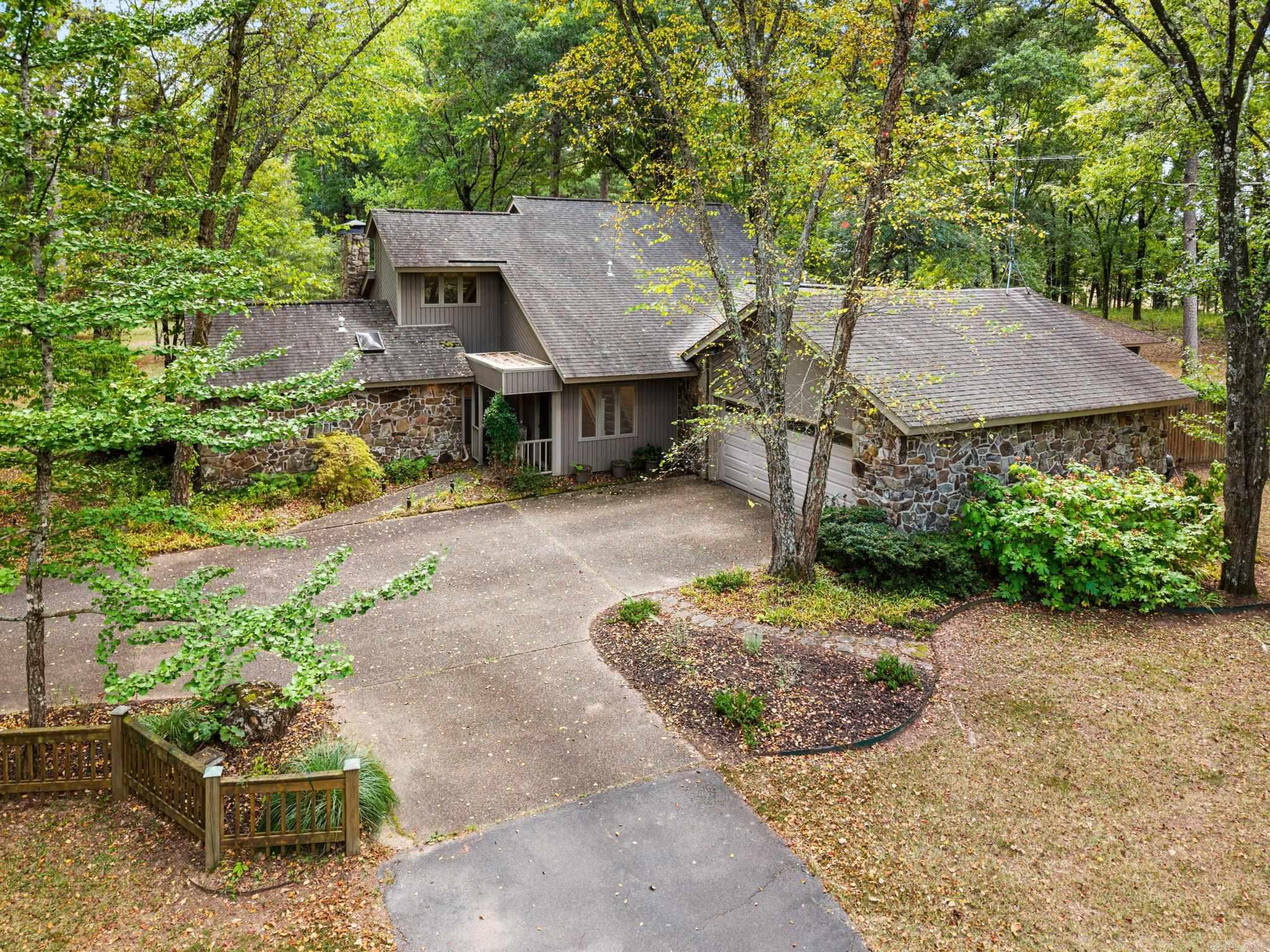 13717 Bringle Creek Road Bigelow, AR 72016