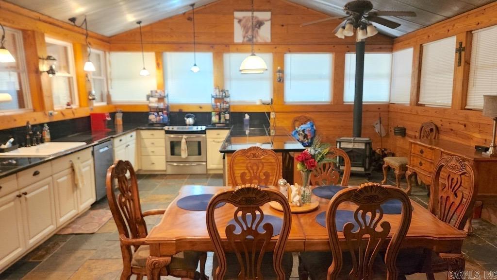 47 Uphill Trail Black Sprs., AR 71960-9999