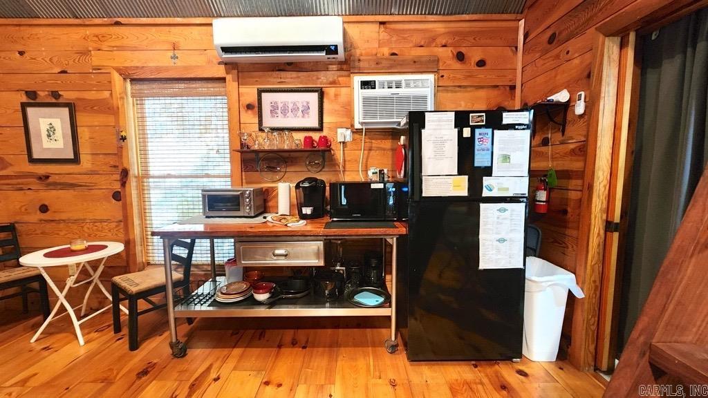 47 Uphill Trail Black Sprs., AR 71960-9999