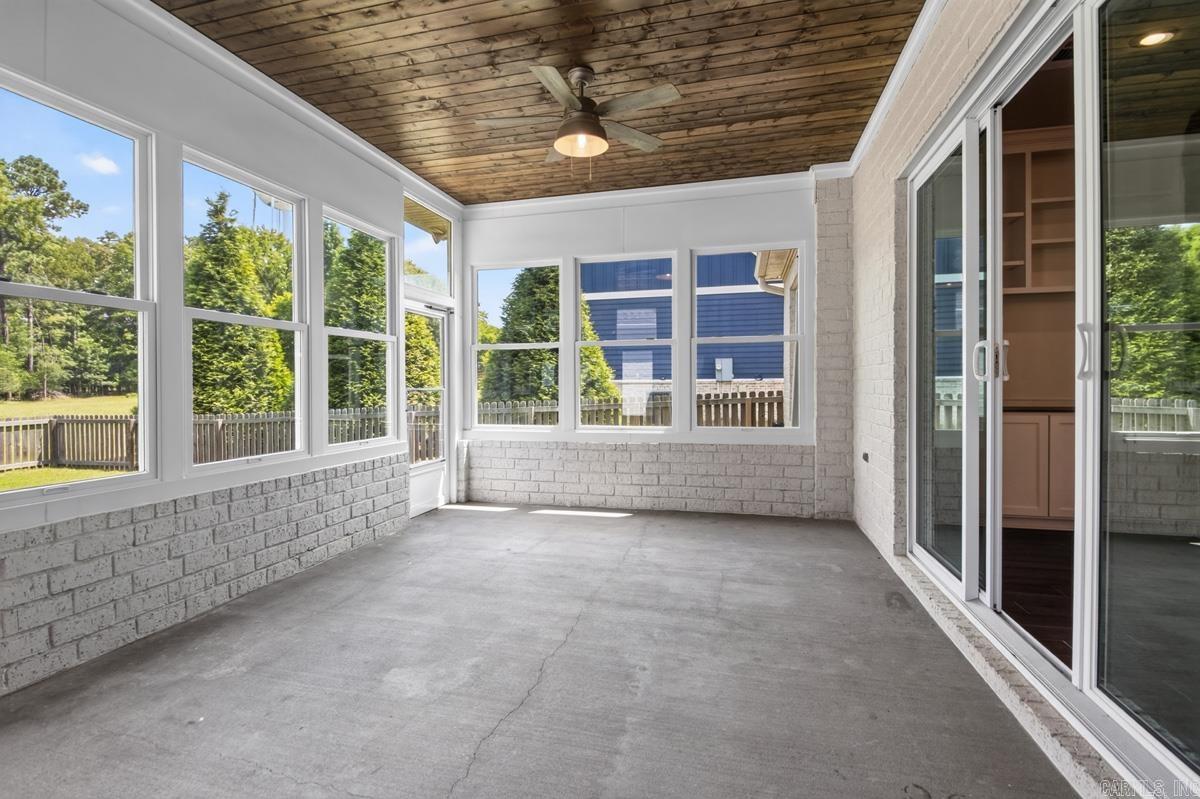 4040 Vineyard Way Alexander, AR 72002