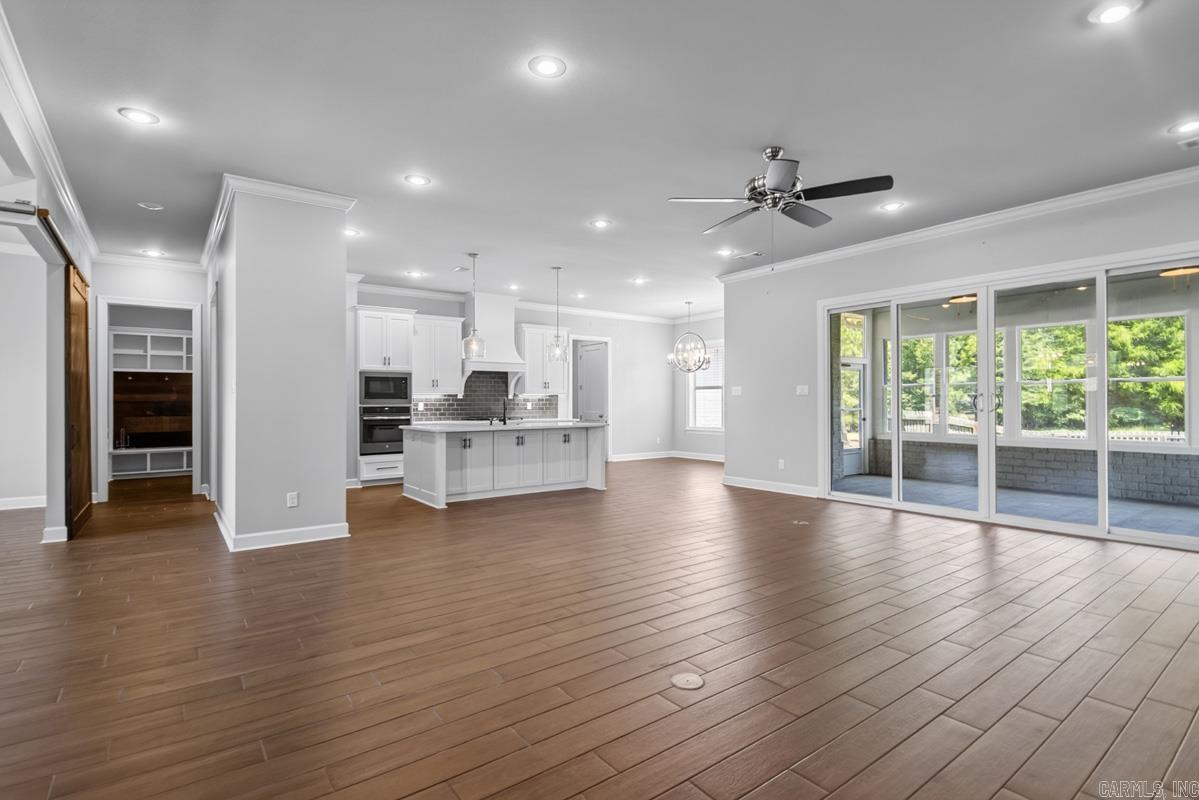 4040 Vineyard Way — photo 5