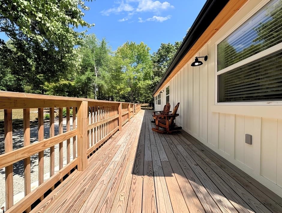 8 Dusty  Highland, AR