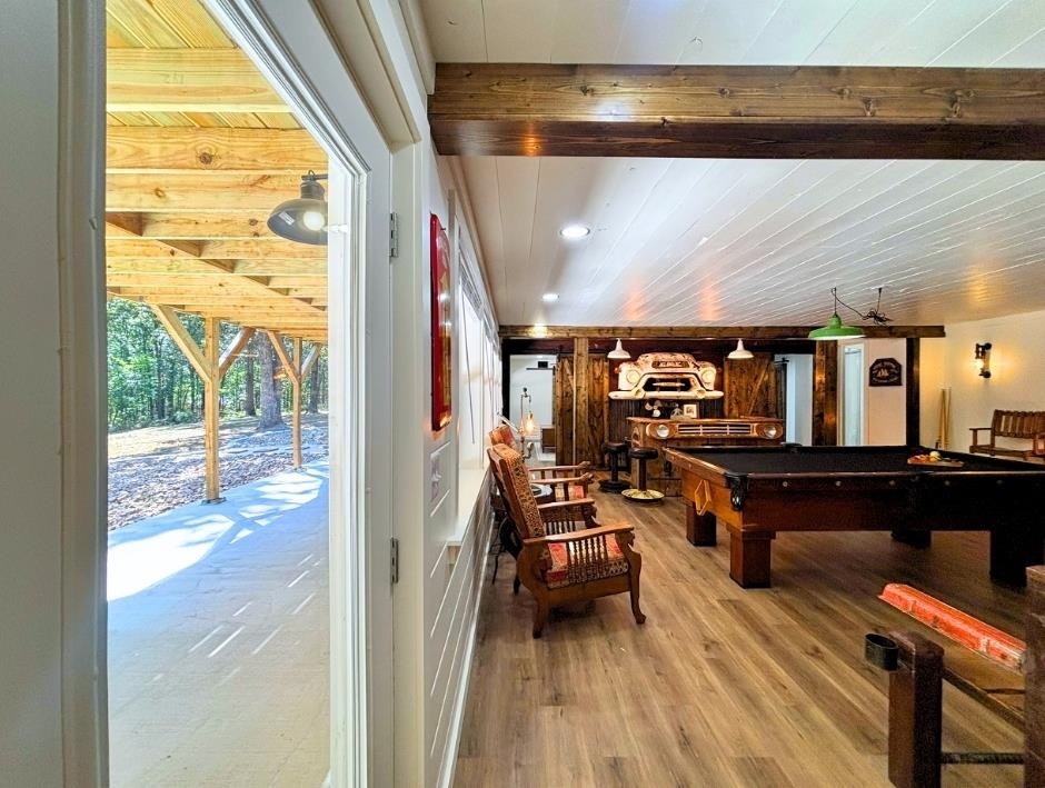 8 Dusty  Highland, AR