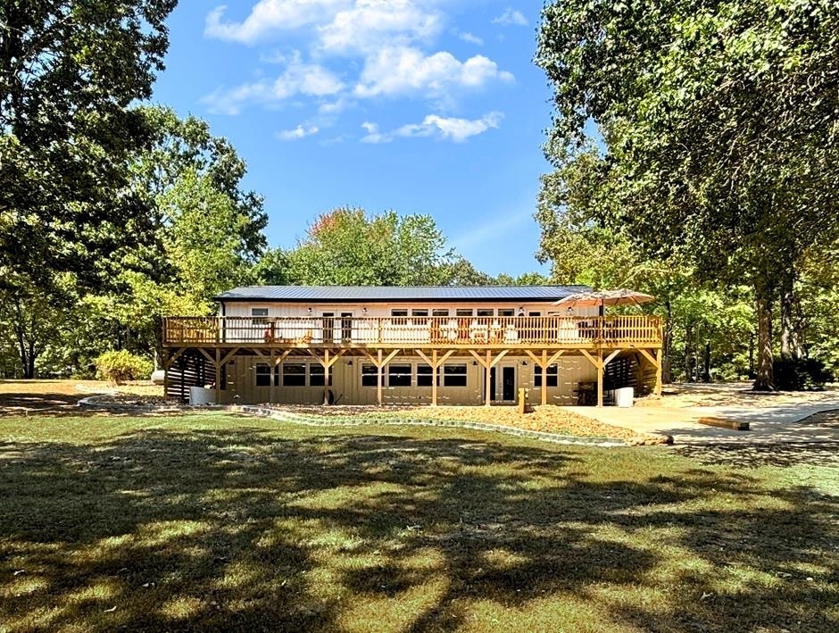 8 Dusty  Highland, AR
