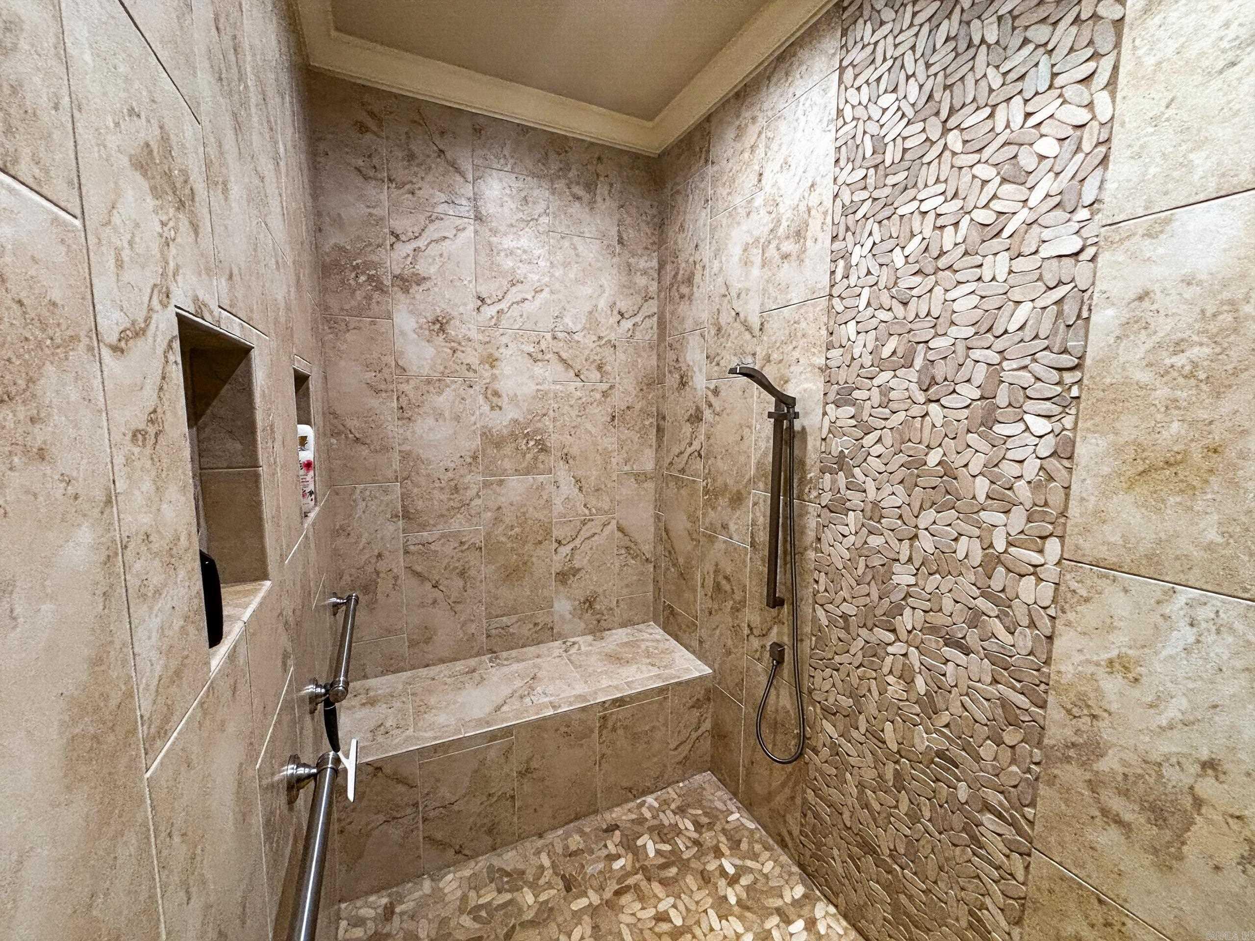 10 Villas Way Hot Springs Village, AR 71909