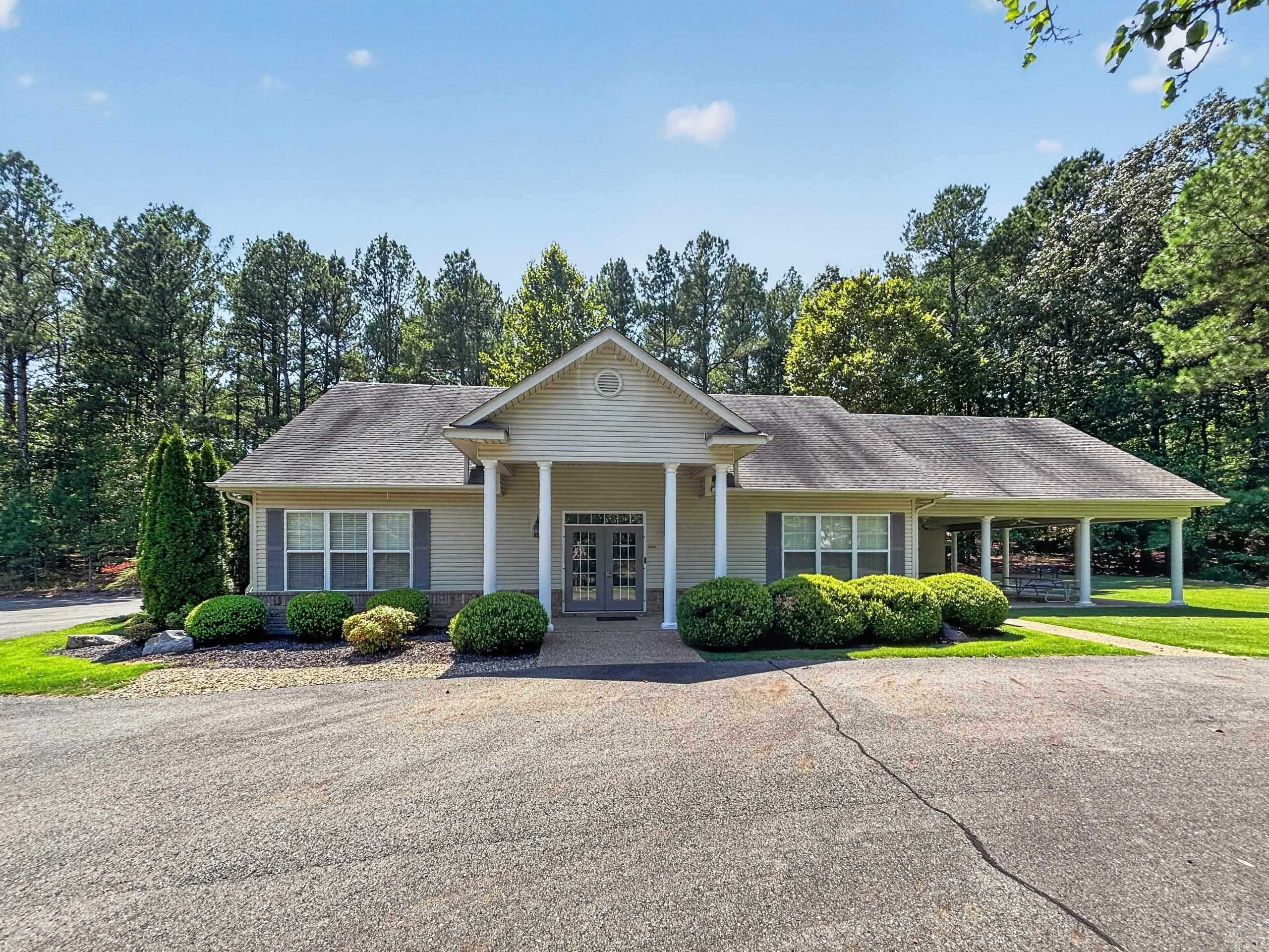 10 Villas Way Hot Springs Village, AR 71909