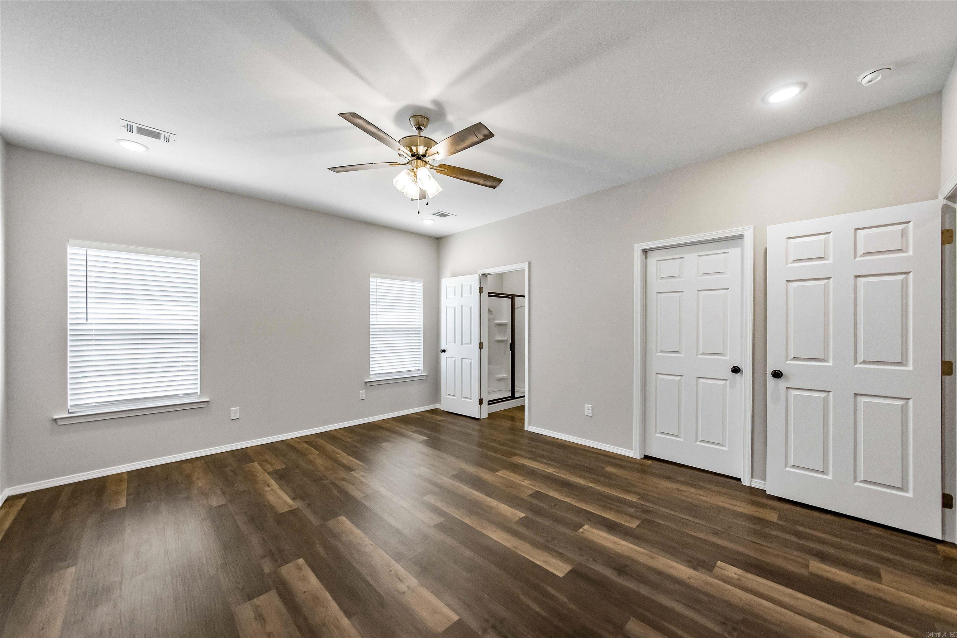 3543 Village Walk Drive  Bryant, AR