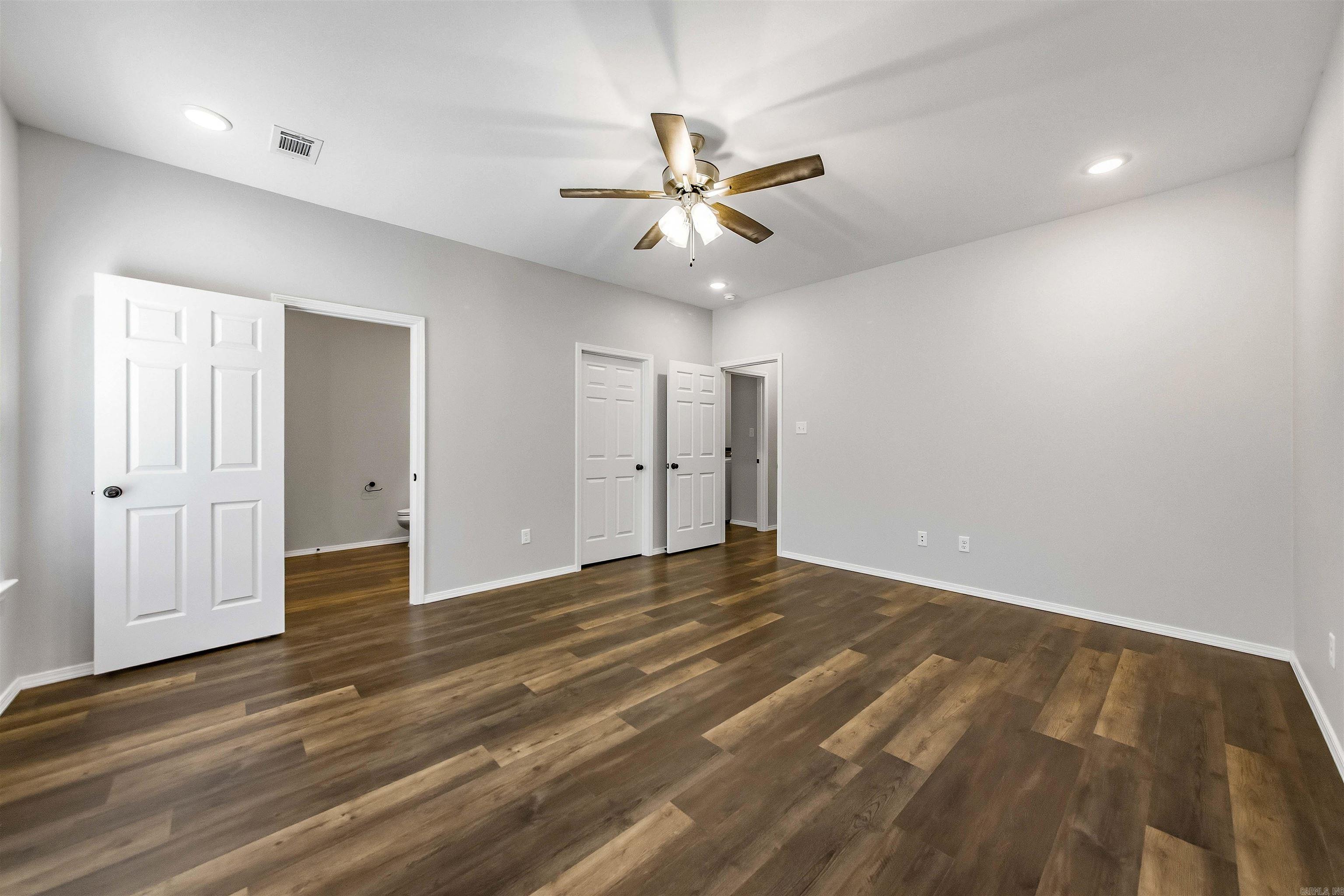 3543 Village Walk Drive  Bryant, AR