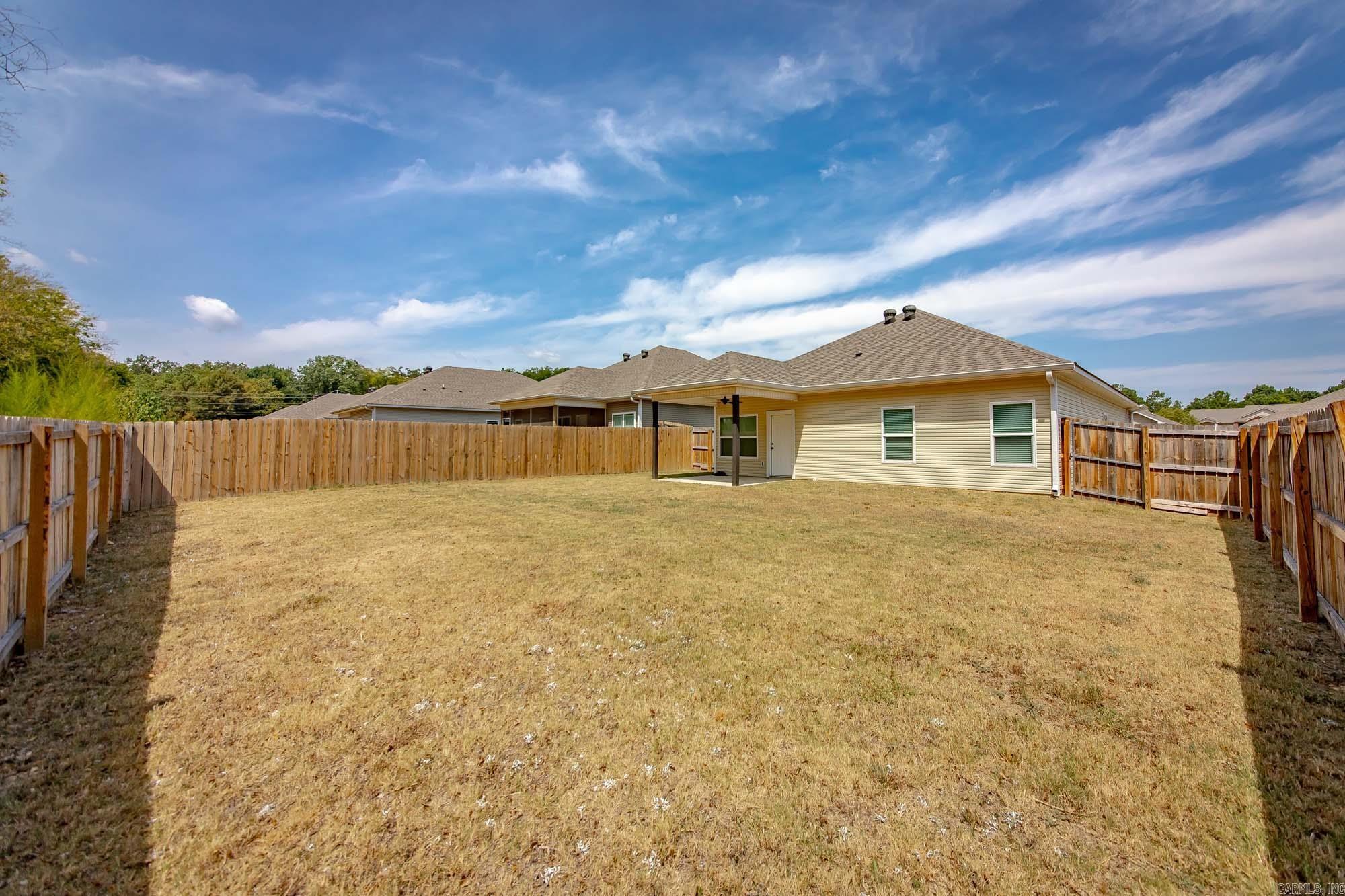 3543 Village Walk Drive  Bryant, AR