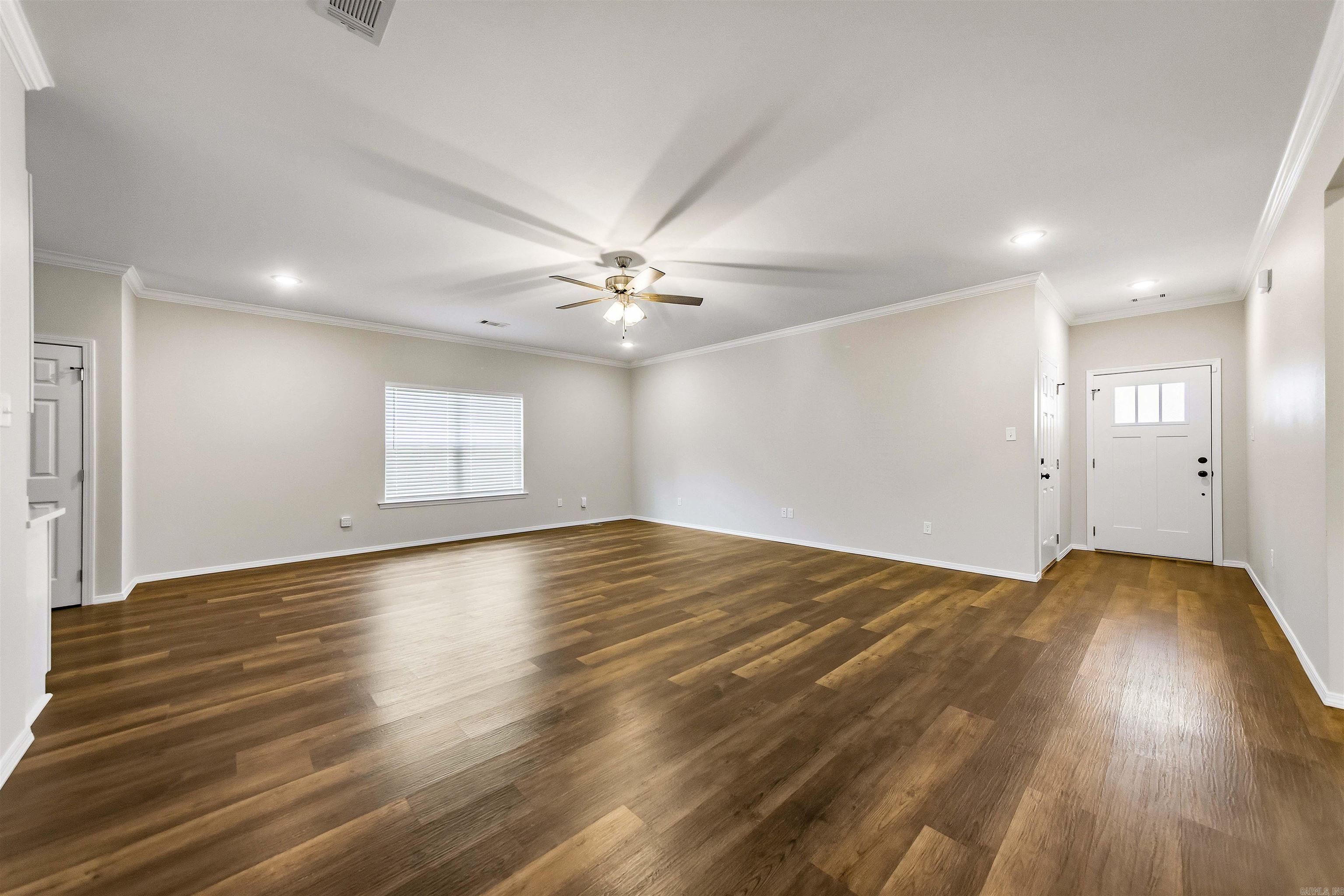 3543 Village Walk Drive  Bryant, AR
