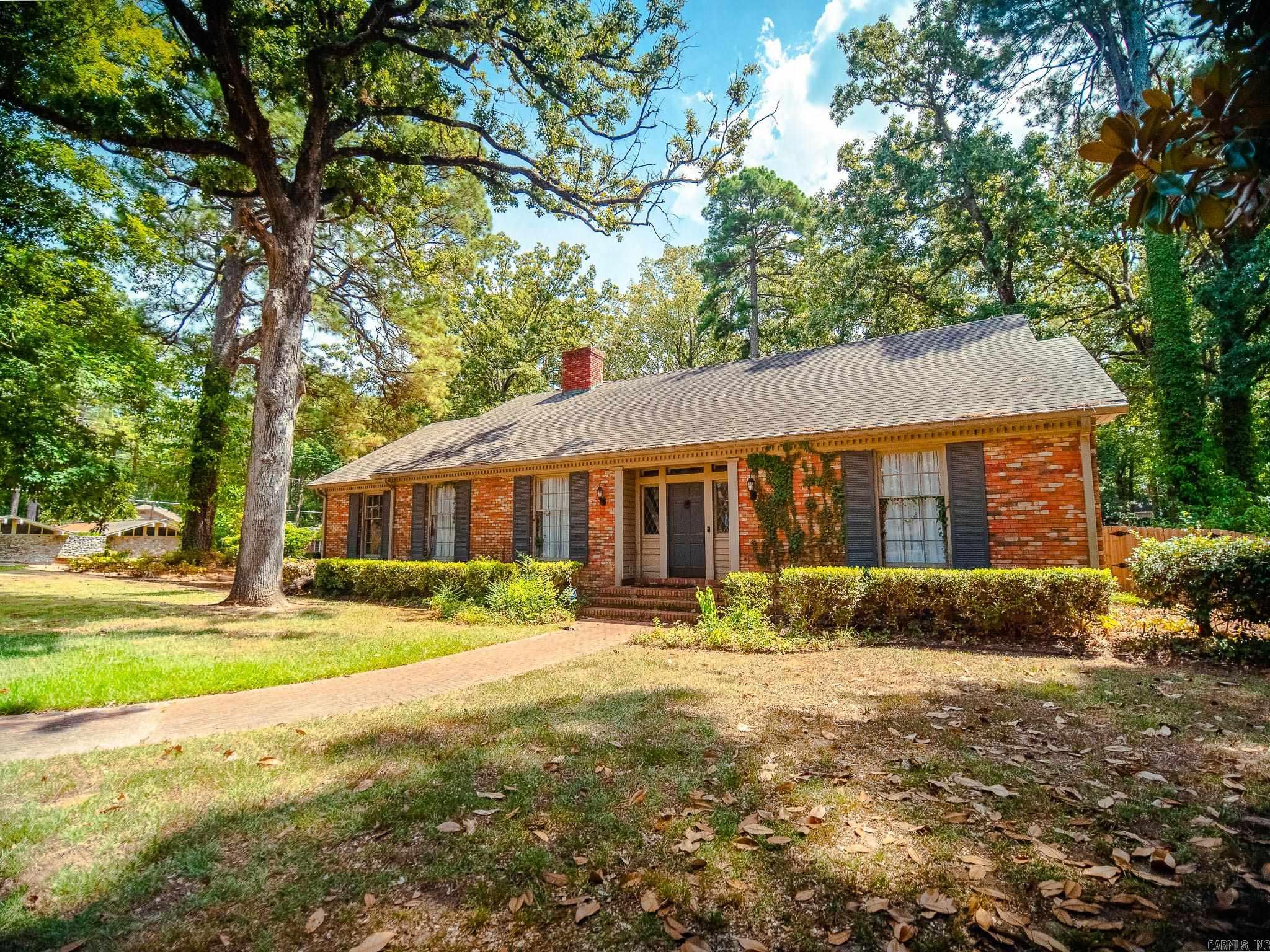 5 Southern Pines Drive  Pine Bluff, AR