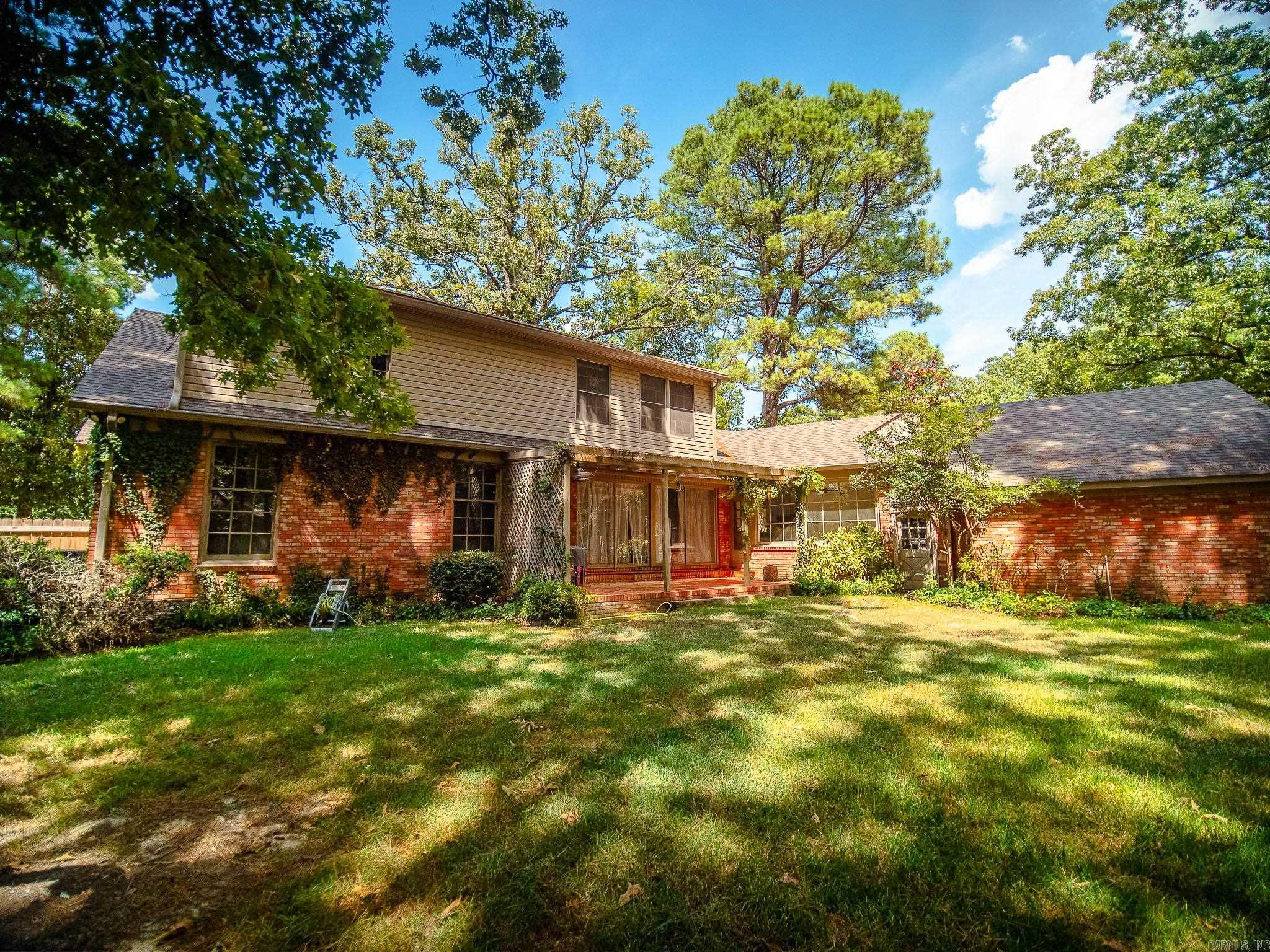 5 Southern Pines Drive  Pine Bluff, AR