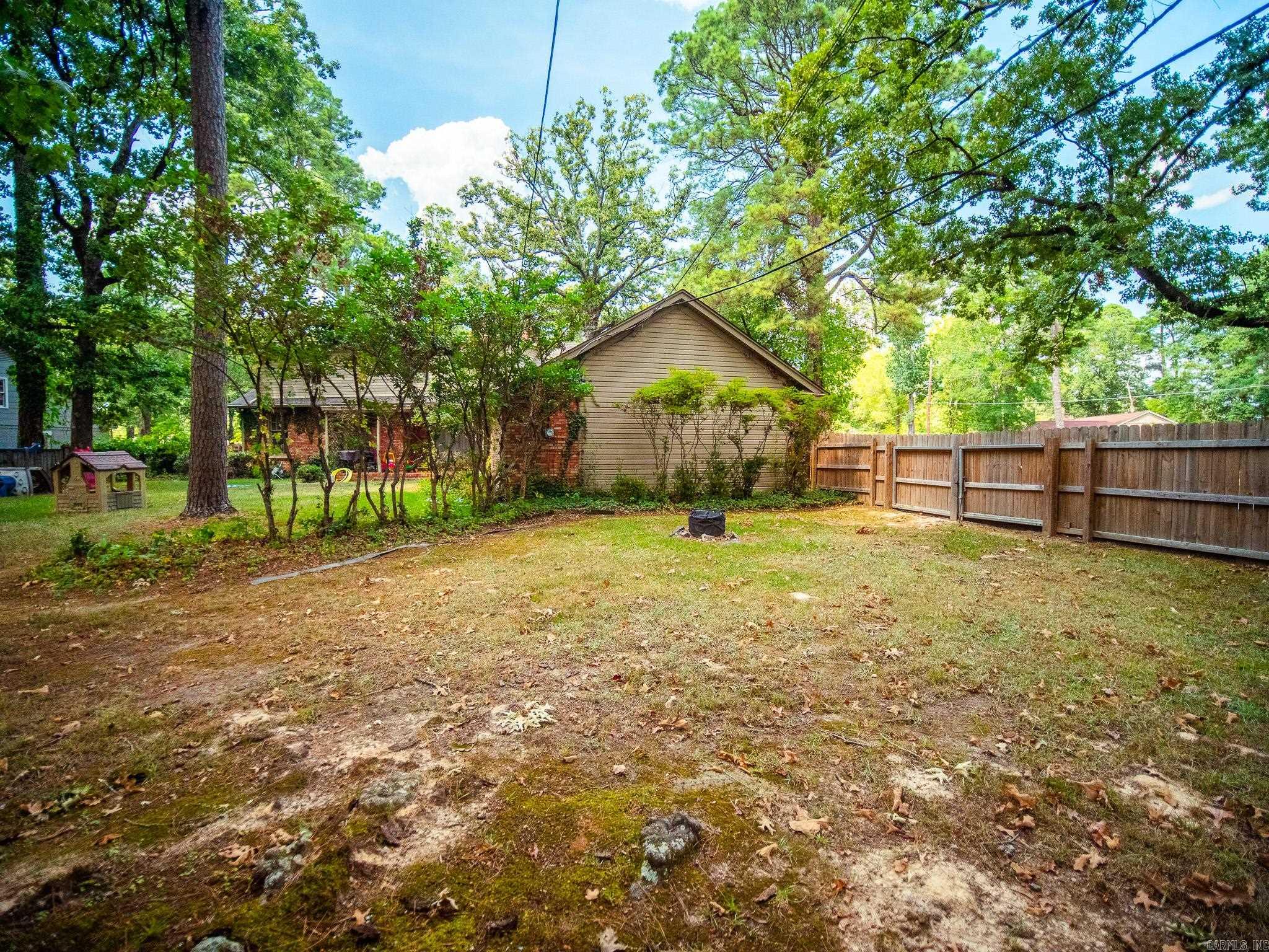 5 Southern Pines Drive  Pine Bluff, AR