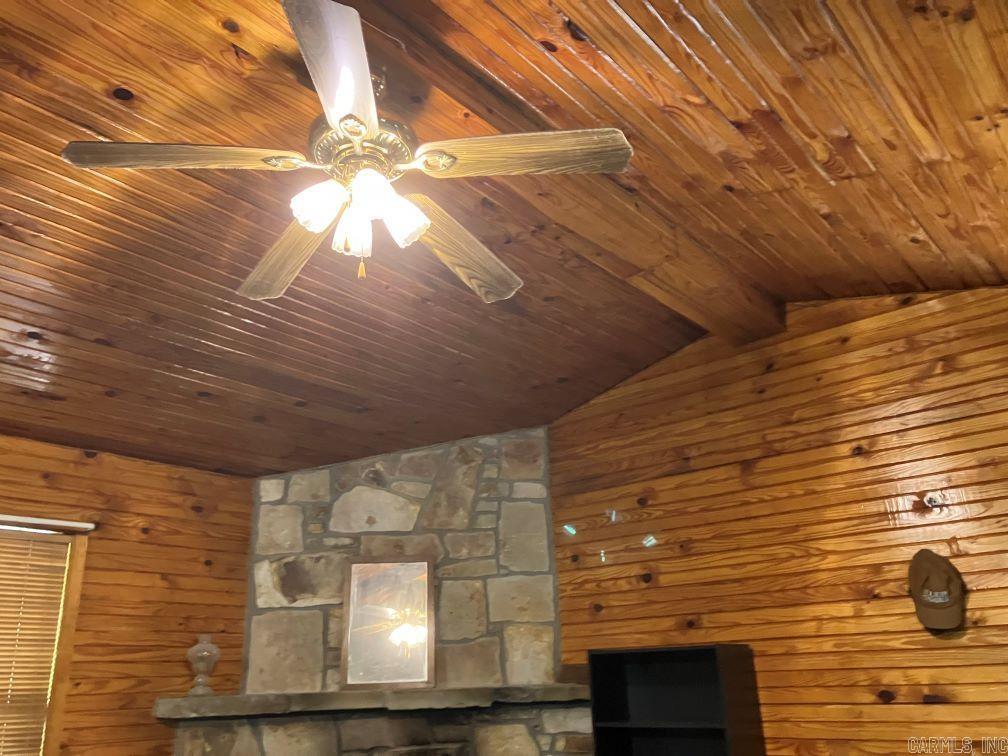 218 Thompson Creek Ln  Mena, AR