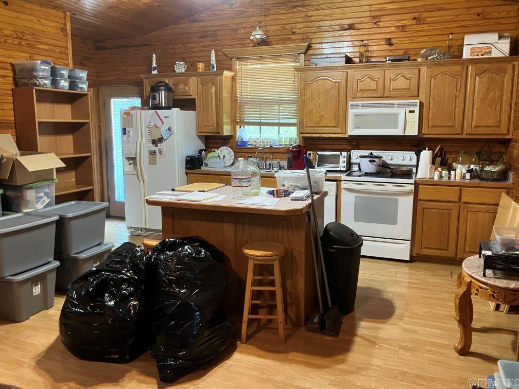 218 Thompson Creek Ln  Mena, AR