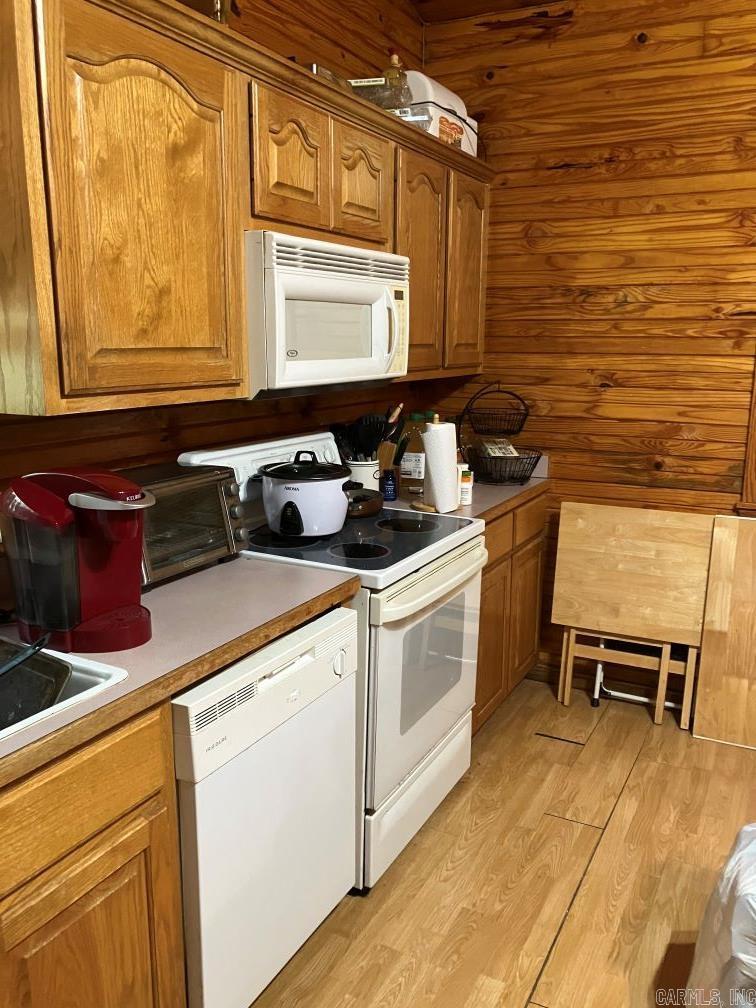 218 Thompson Creek Ln  Mena, AR