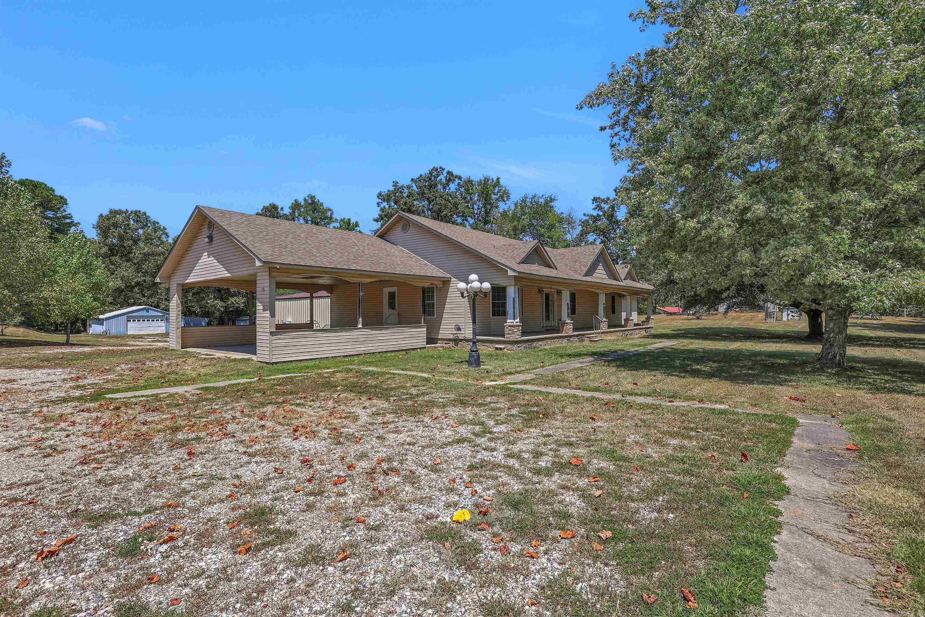 1906 HWY 70 Glenwood, AR 71943