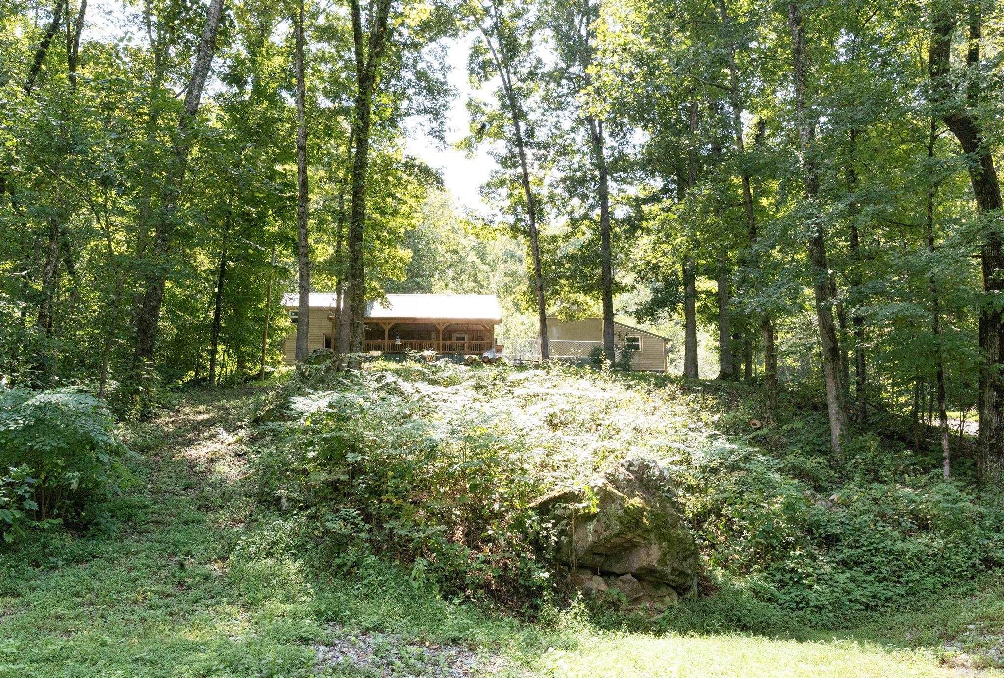 1745 Sandiff Rd.  Shirley, AR