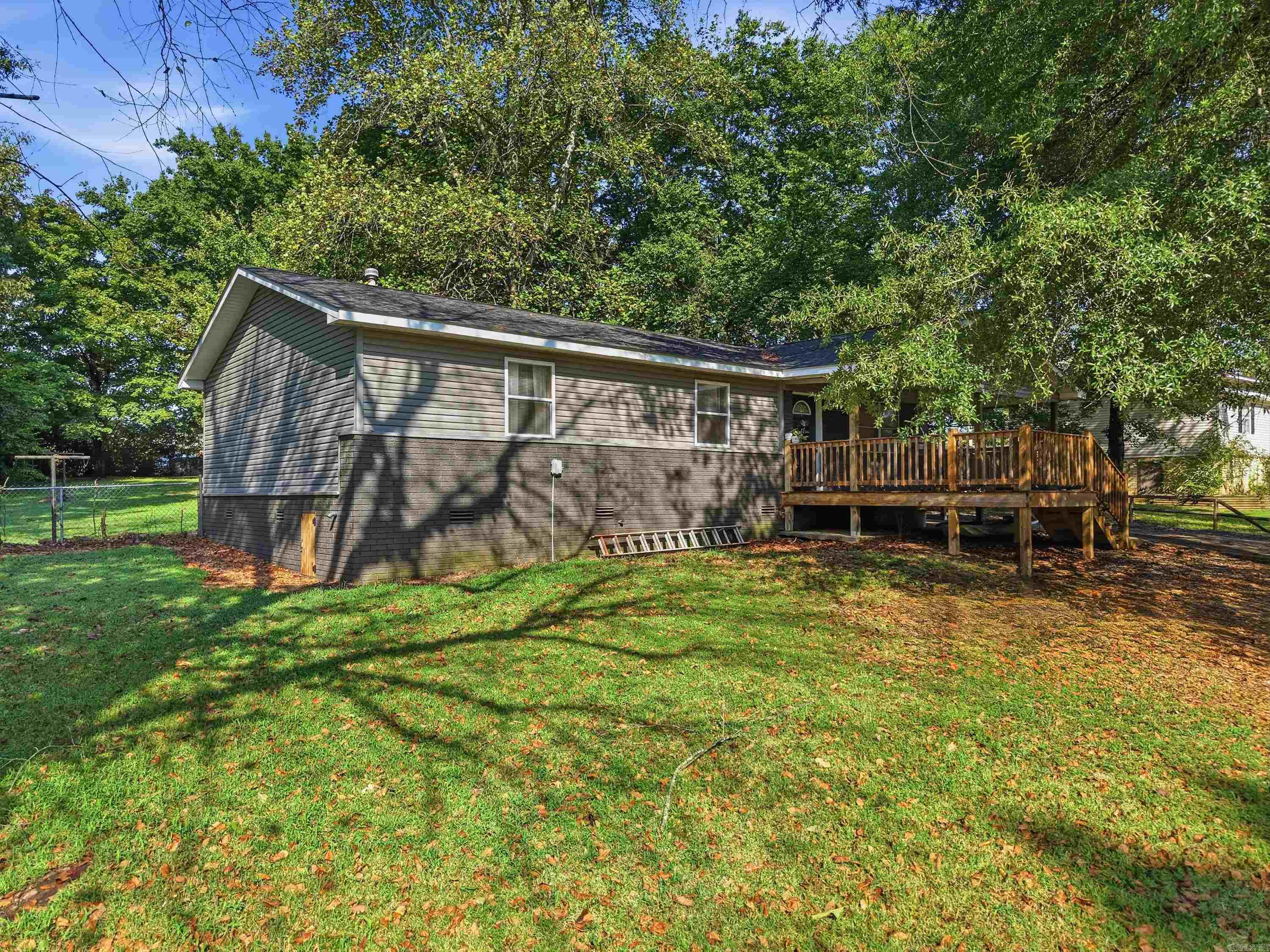 383 Terry  Clinton, AR