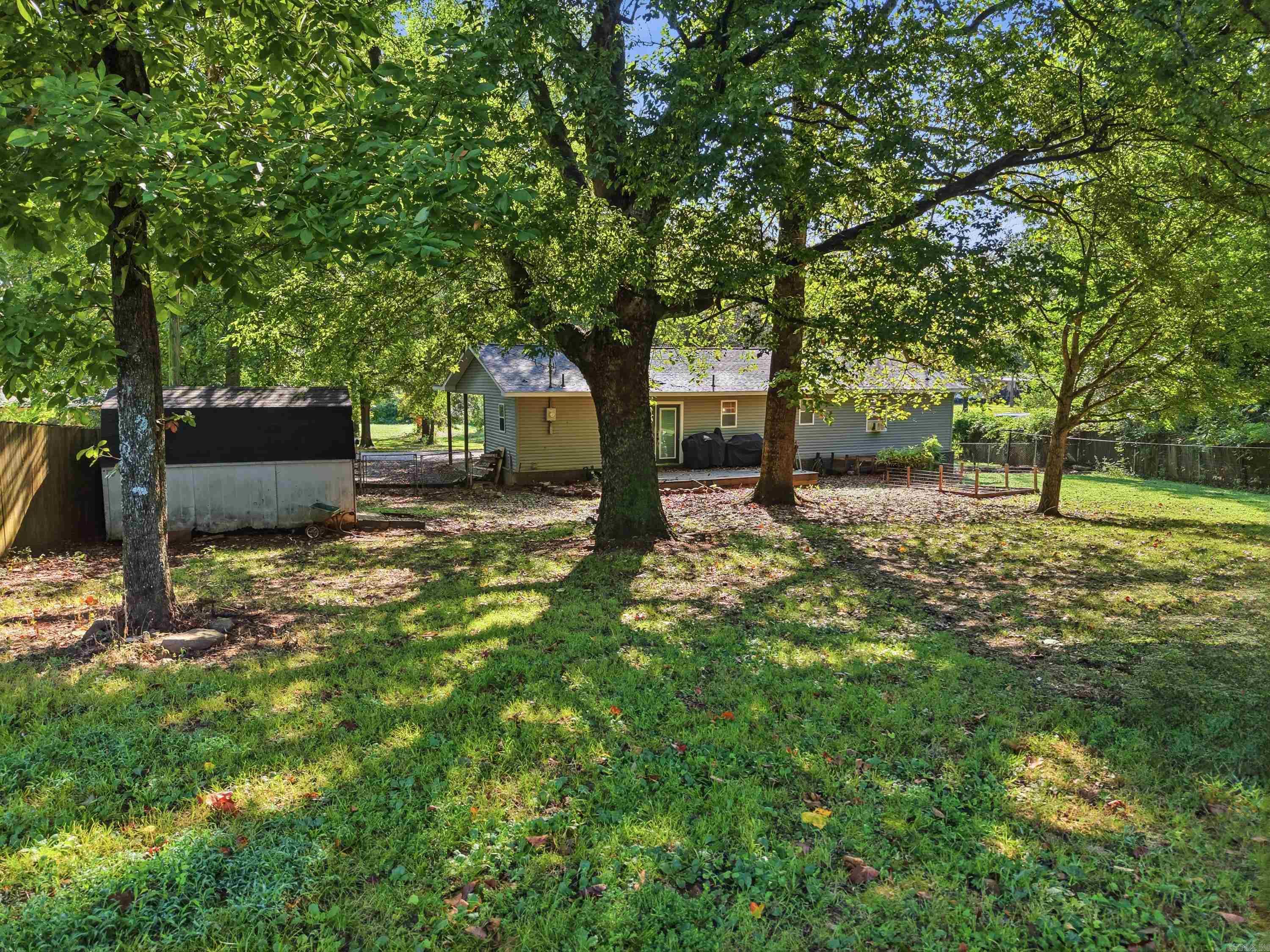 383 Terry  Clinton, AR