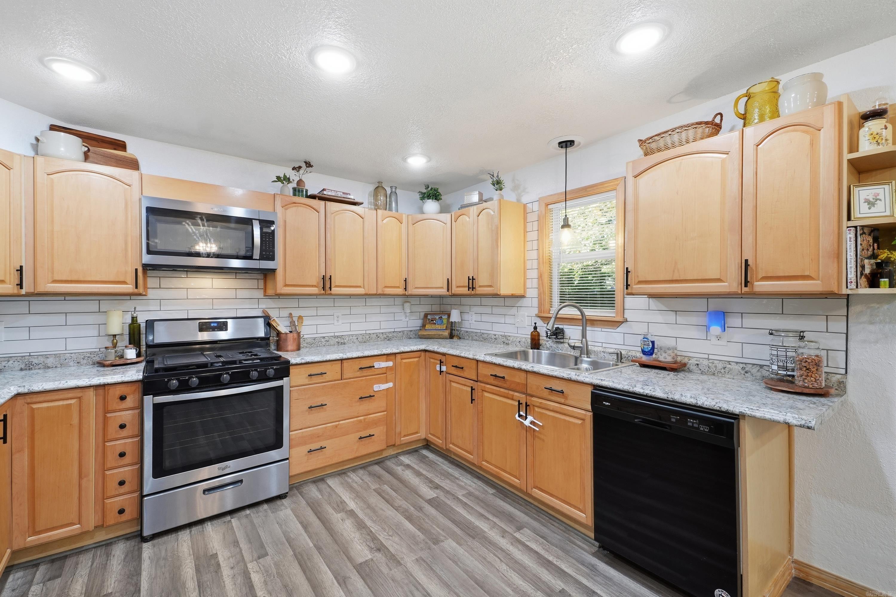 383 Terry  Clinton, AR
