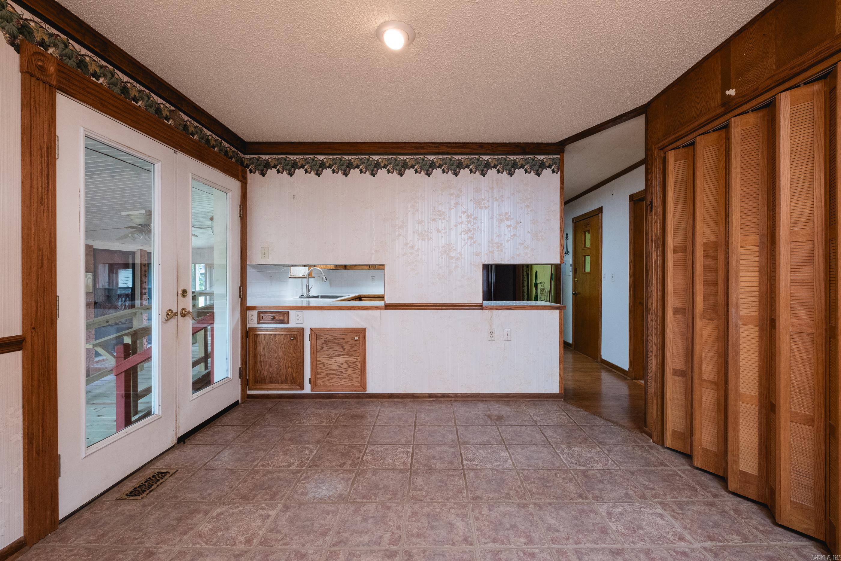 4976 Hwy 9  Springfield, AR