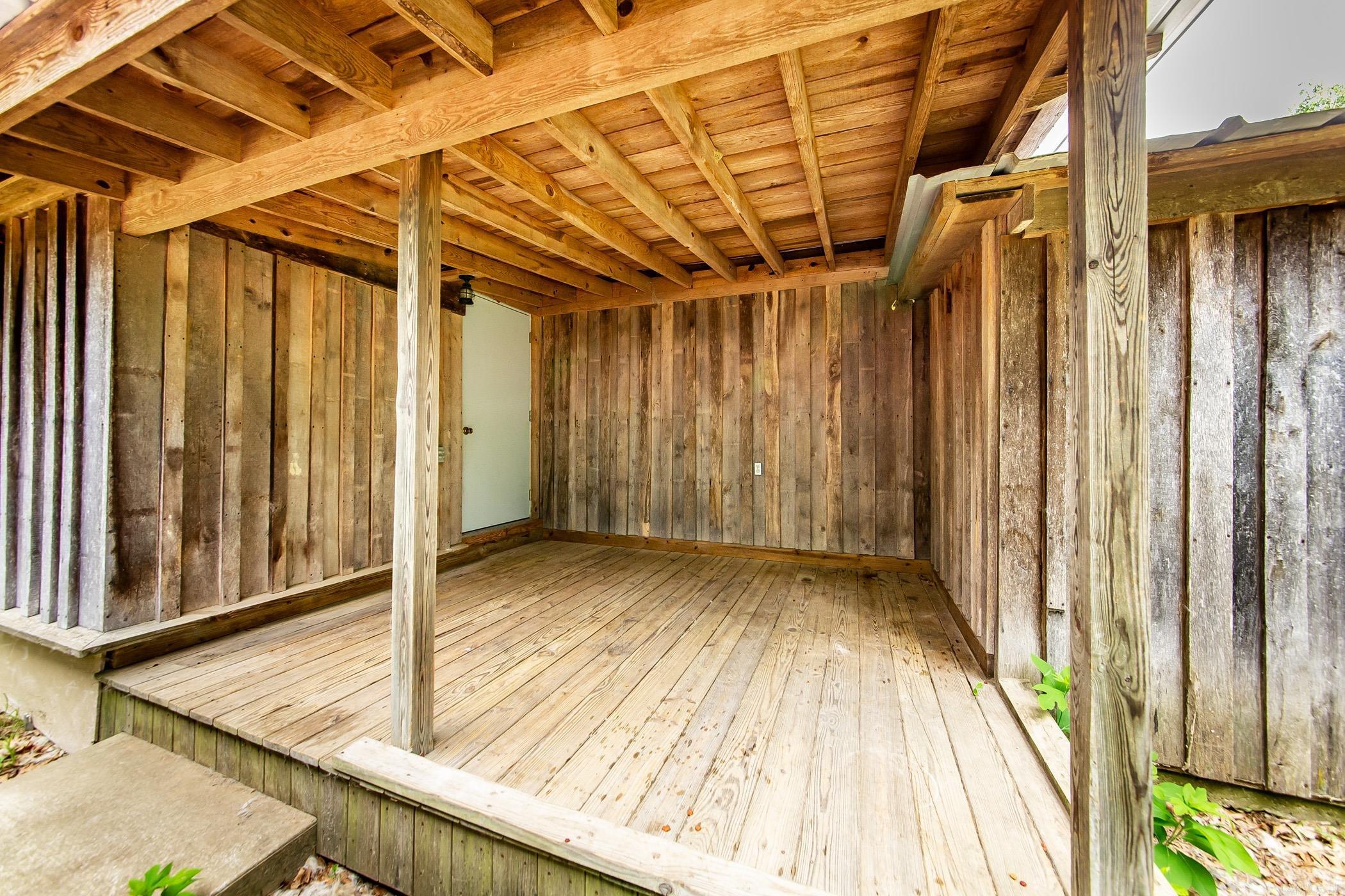 702 Ashwood  Clinton, AR