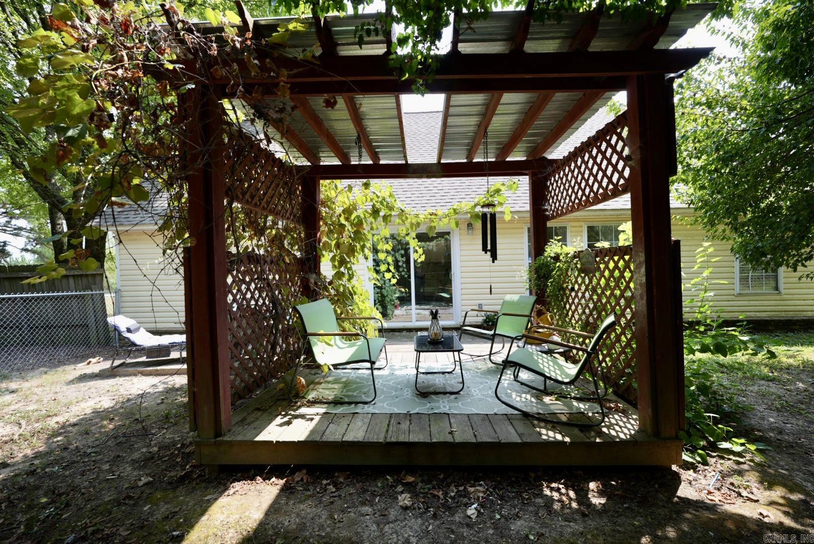 85 Peaceful  Pleasant Plains, AR