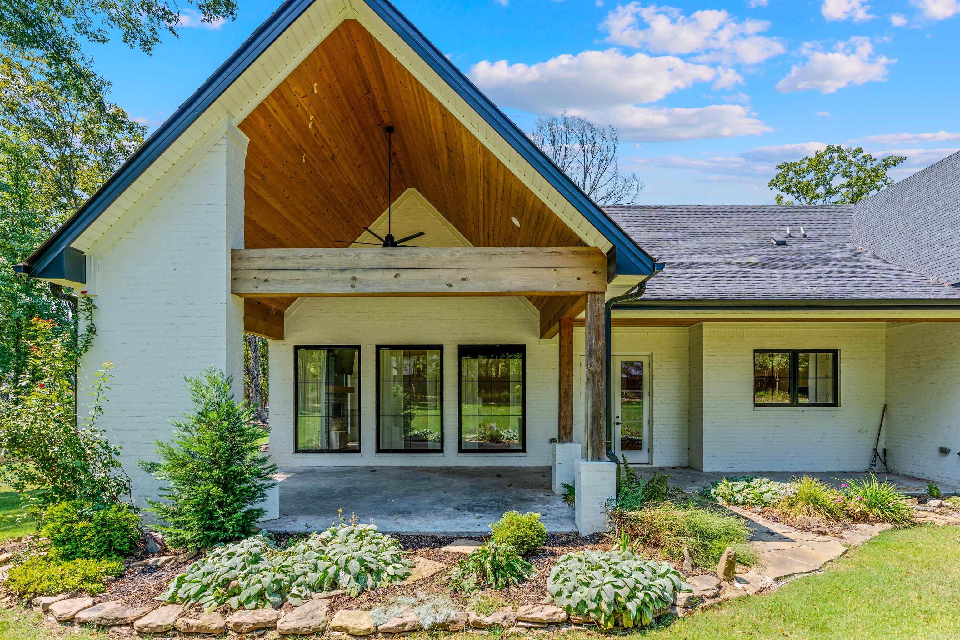 6032 Charley Place Benton, AR 72019
