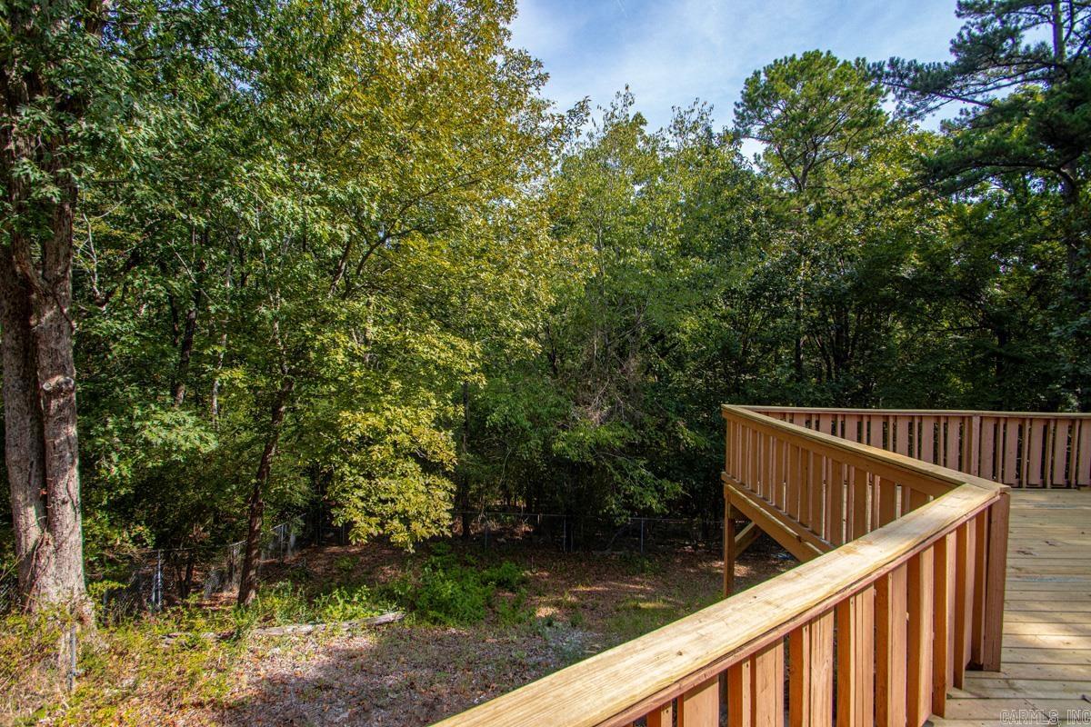 12160 Southridge Drive Little Rock, AR 72212