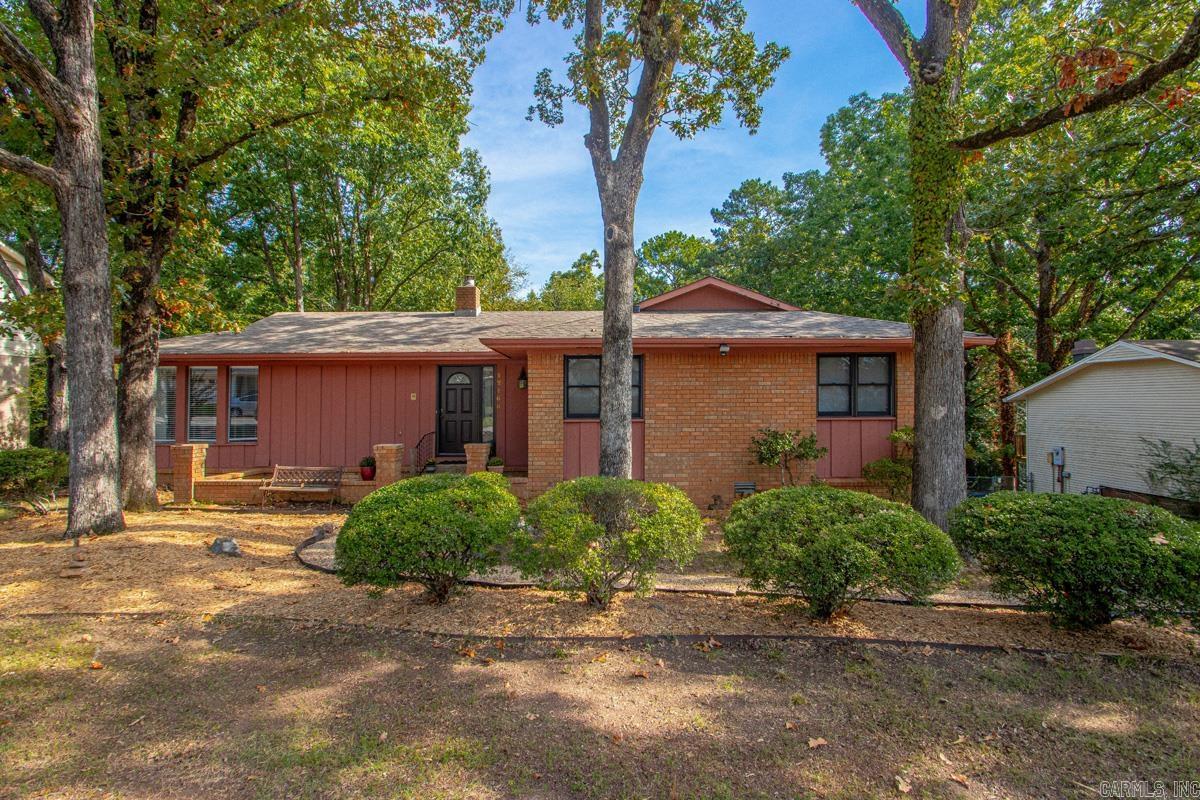 12160 Southridge Drive Little Rock, AR 72212