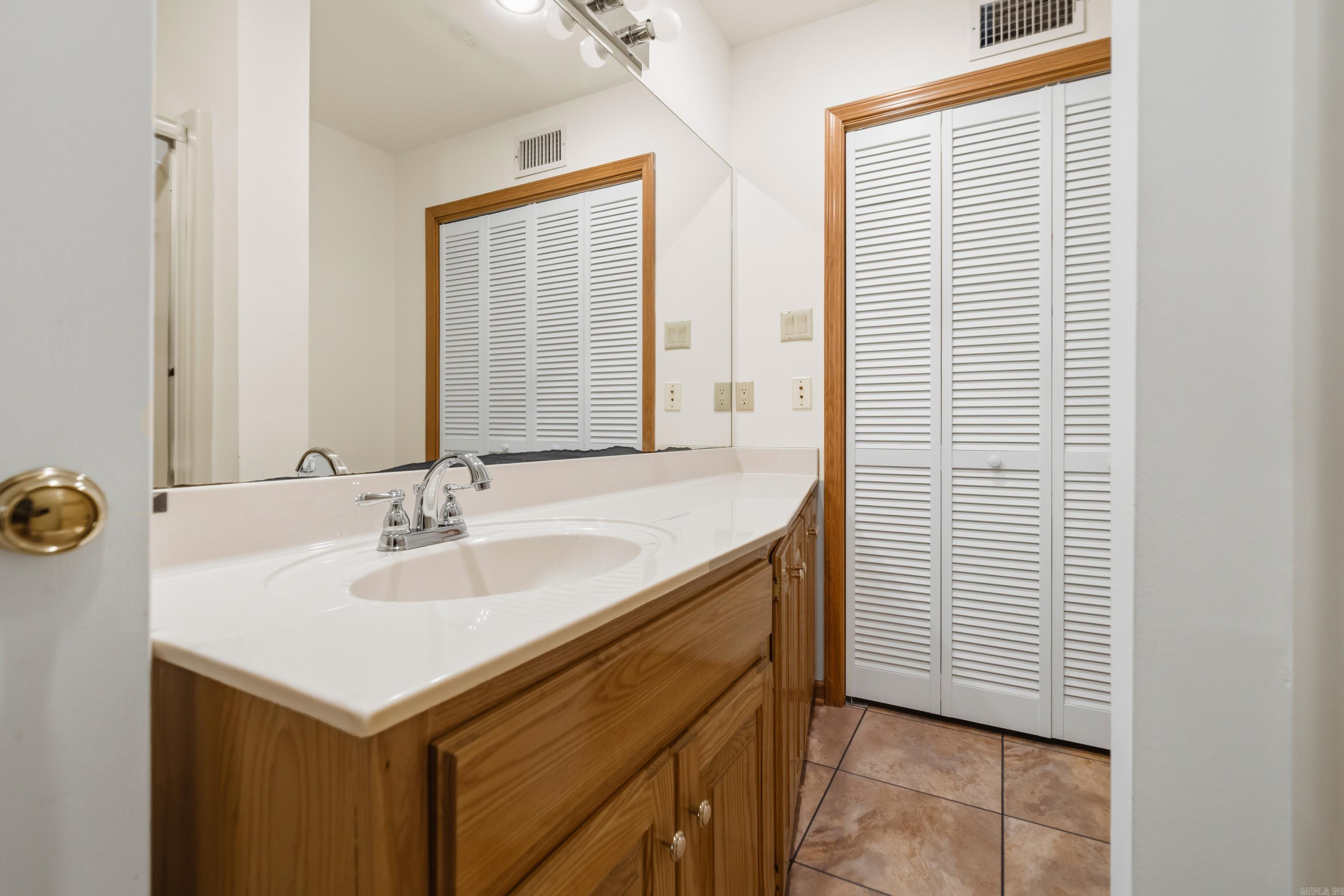 106 Coca Bay  Hot Springs, AR