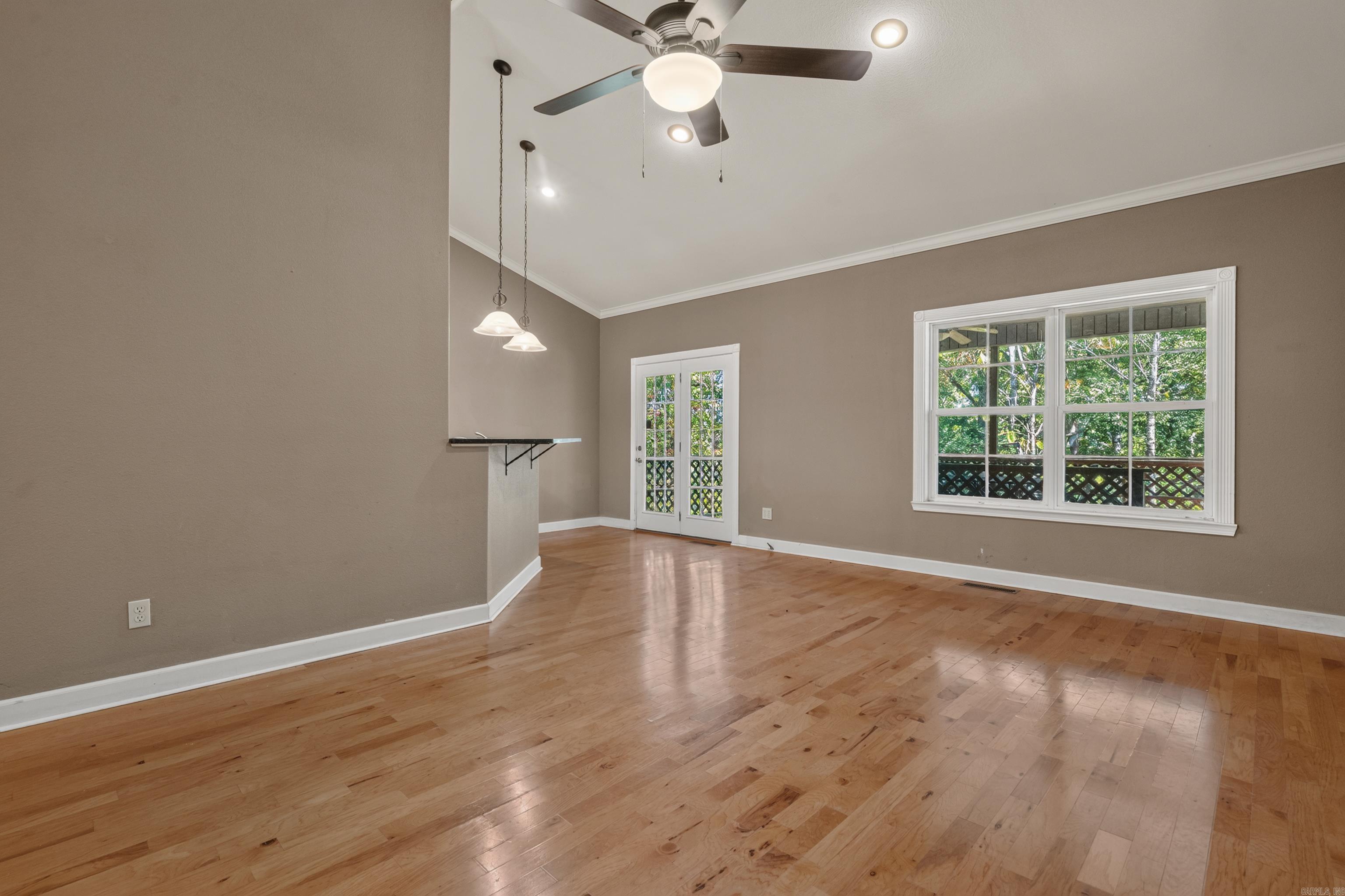 122 Grand Ridge Hot Springs, AR 71901